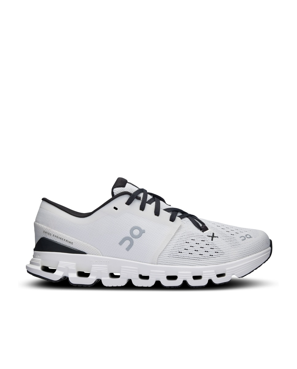 Imagem 0 de Sapatilhas On Running Cloud X 4 de Mulher - Fitness-Cross training - Brancos