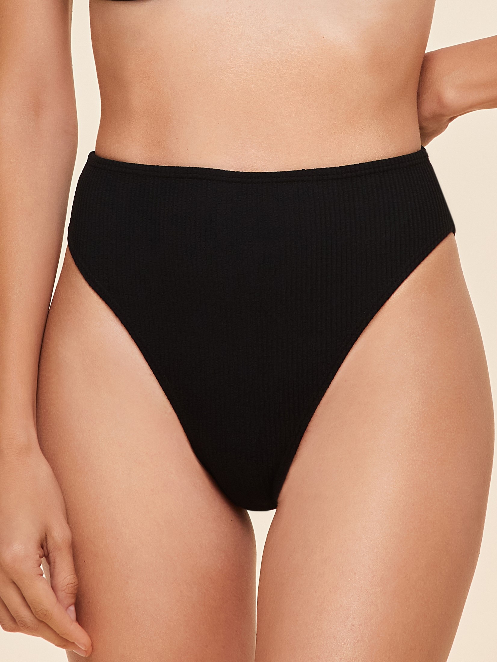 Tanga de Biquíni Raja Liso Cia Maritima Preto-1