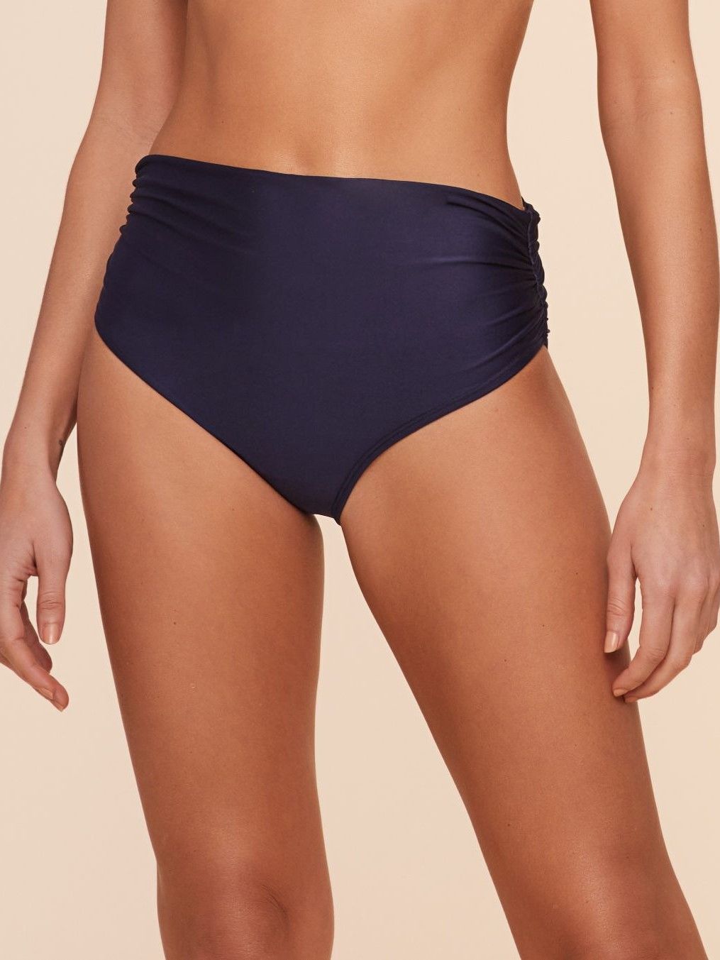 Imagem 0 de Tanga de Biquíni Liso Água Doce