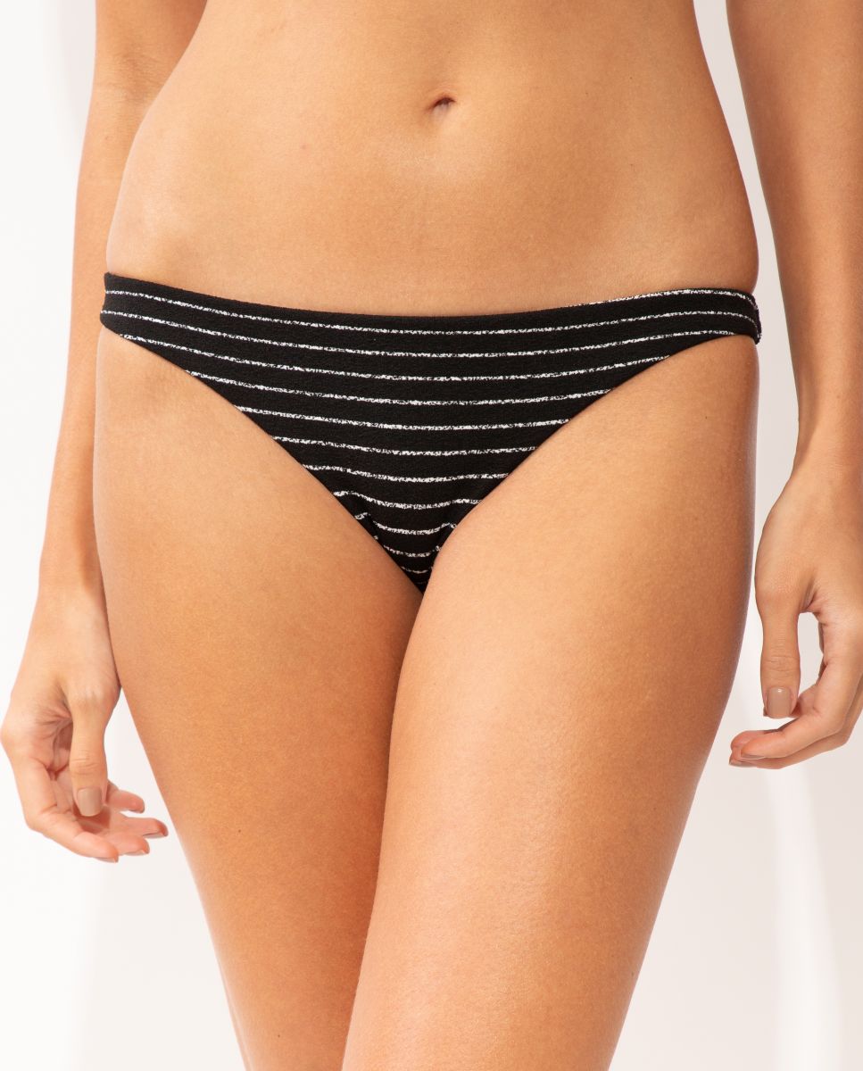 Imagem 0 de Cueca de Biquíni Brasileira Estampada