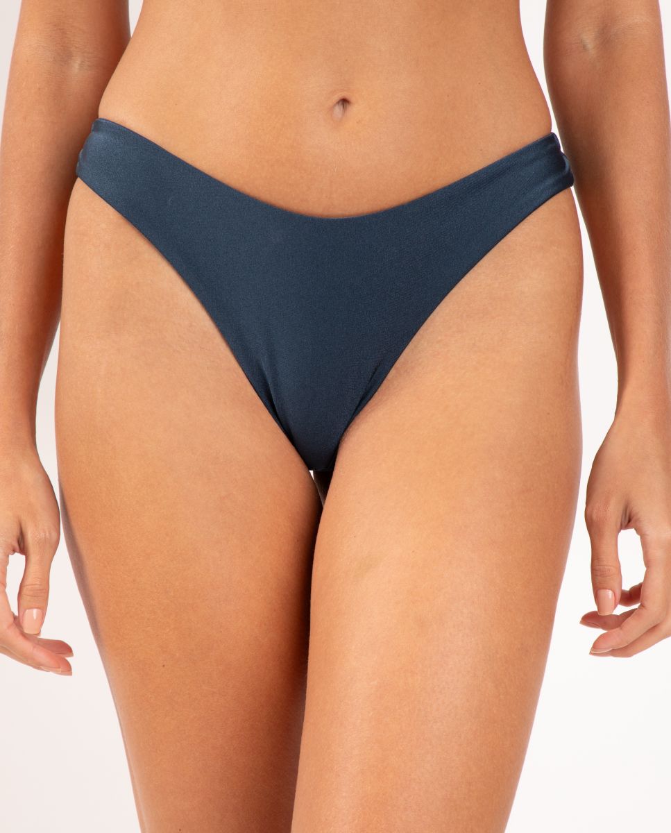 Imagem 0 de Cueca de Biquíni Brasileira Lisa