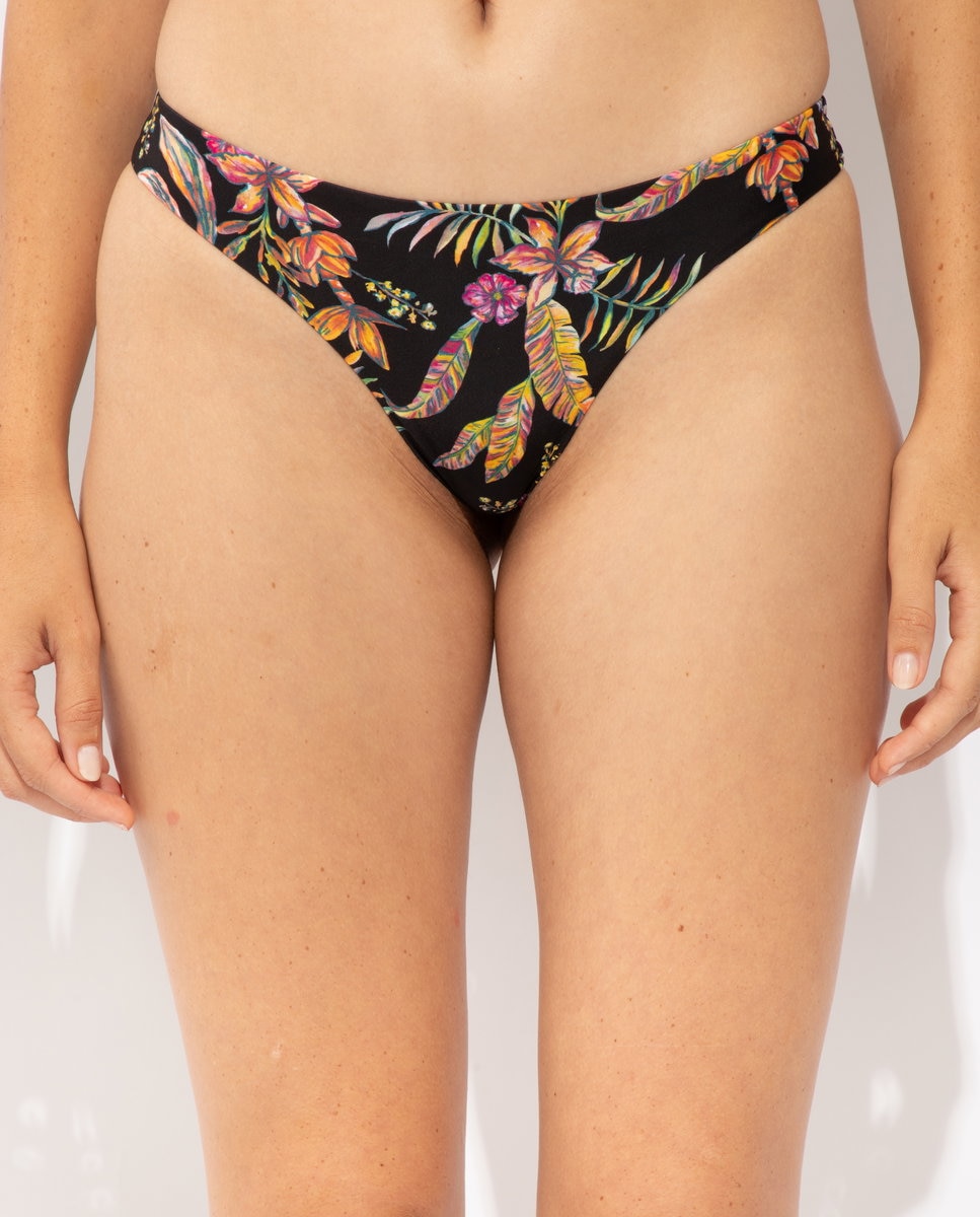 Imagem 0 de Cueca de Biquíni Brasileira Estampada