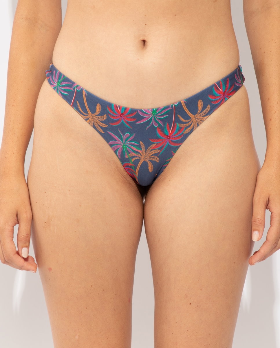 Imagem 0 de Cueca de Biquíni Clássica Estampada