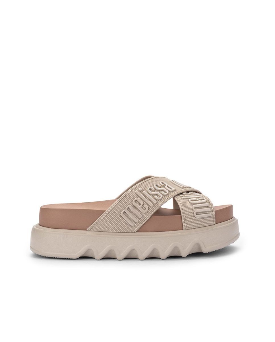 Imagem 0 de Sandálias Melissa Cross M Lover Platform Bege