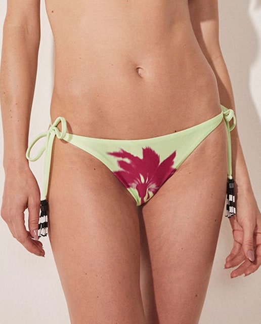 Imagem 0 de Cueca de Biquíni com Laço Estampada