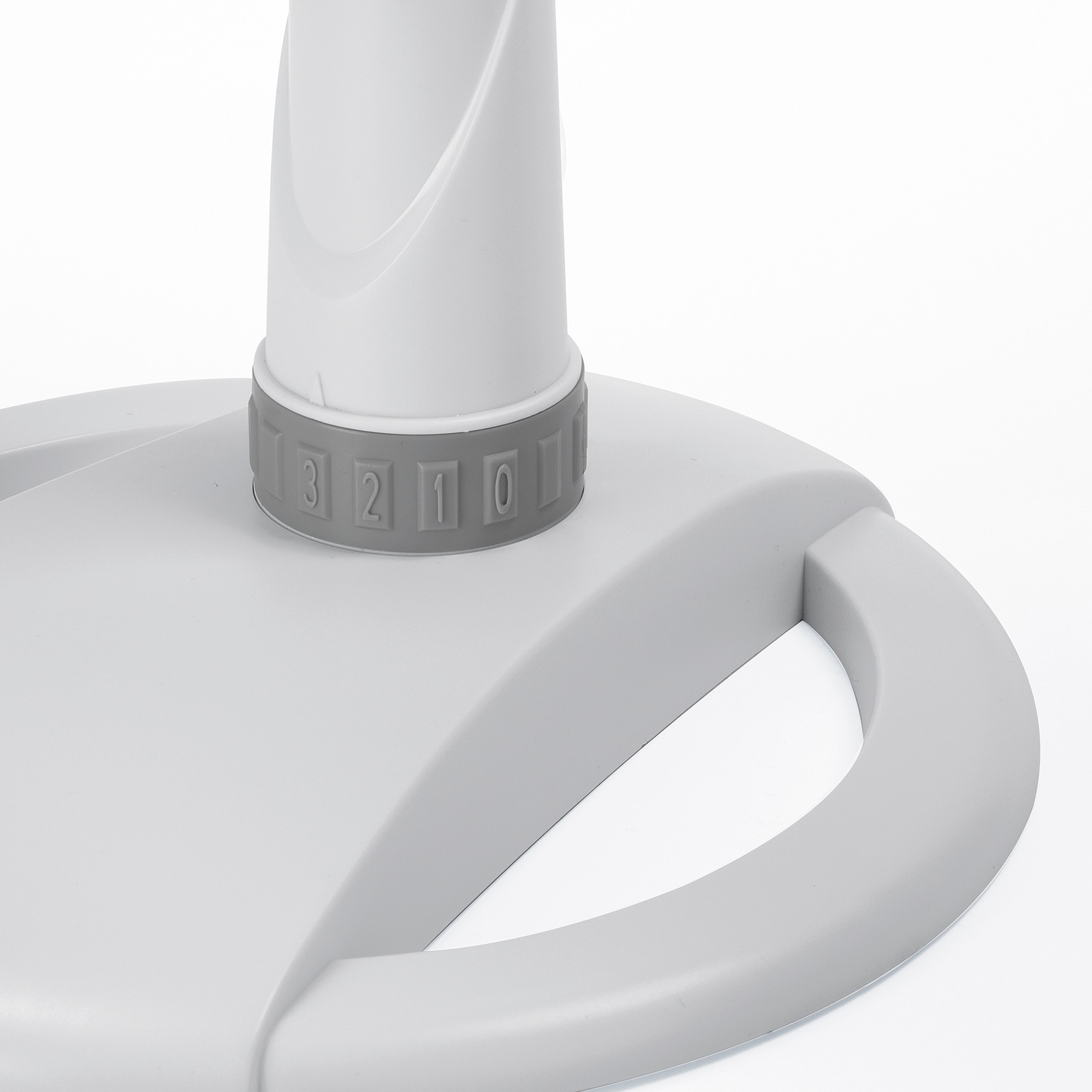 Ventilador de Mesa Jata JVVM3027 com 3 Velocidades e 60 Cm de Altura Branco-5