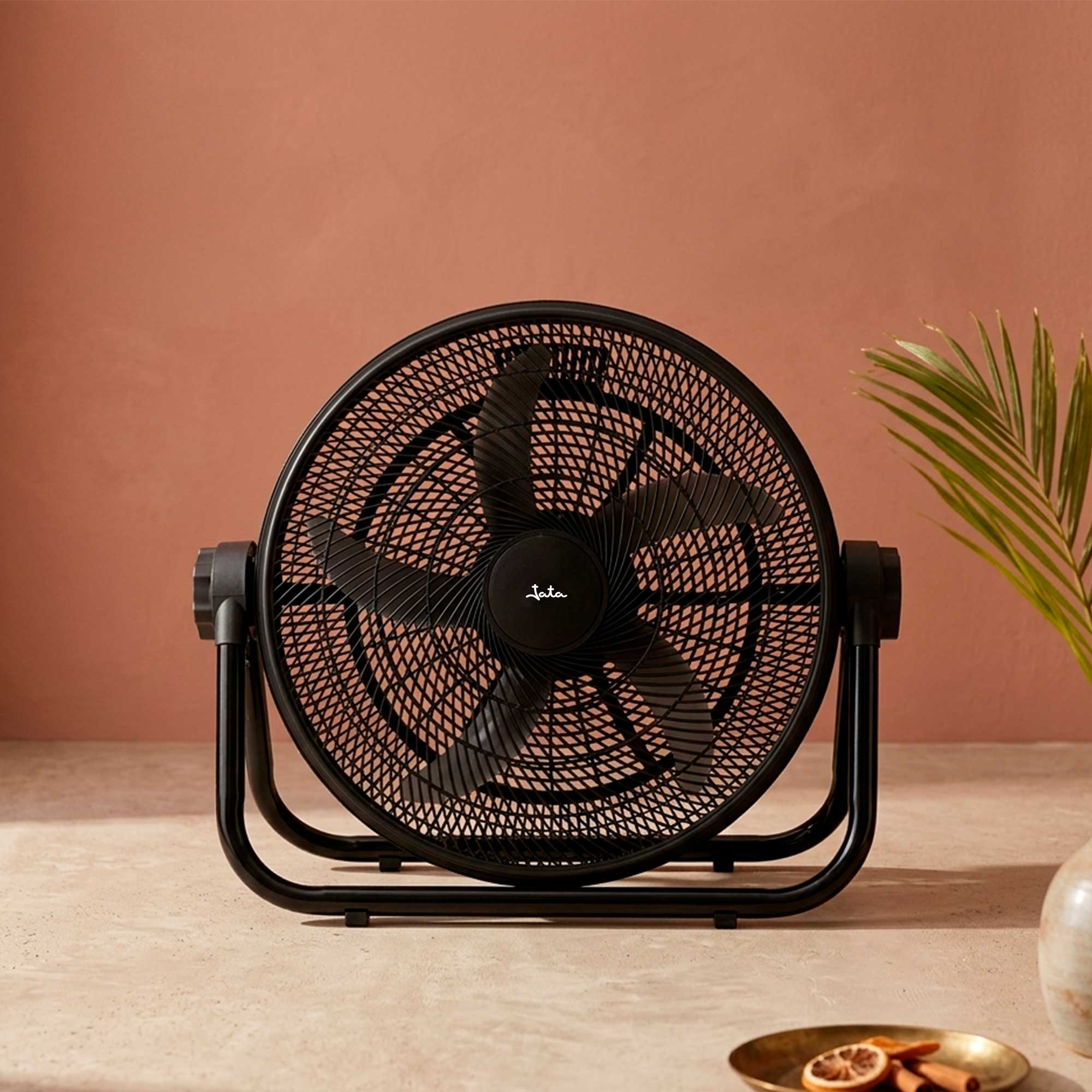 Circulador de ar Jata JVCA3225 com 3 velocidades e 5 pás Preto-5