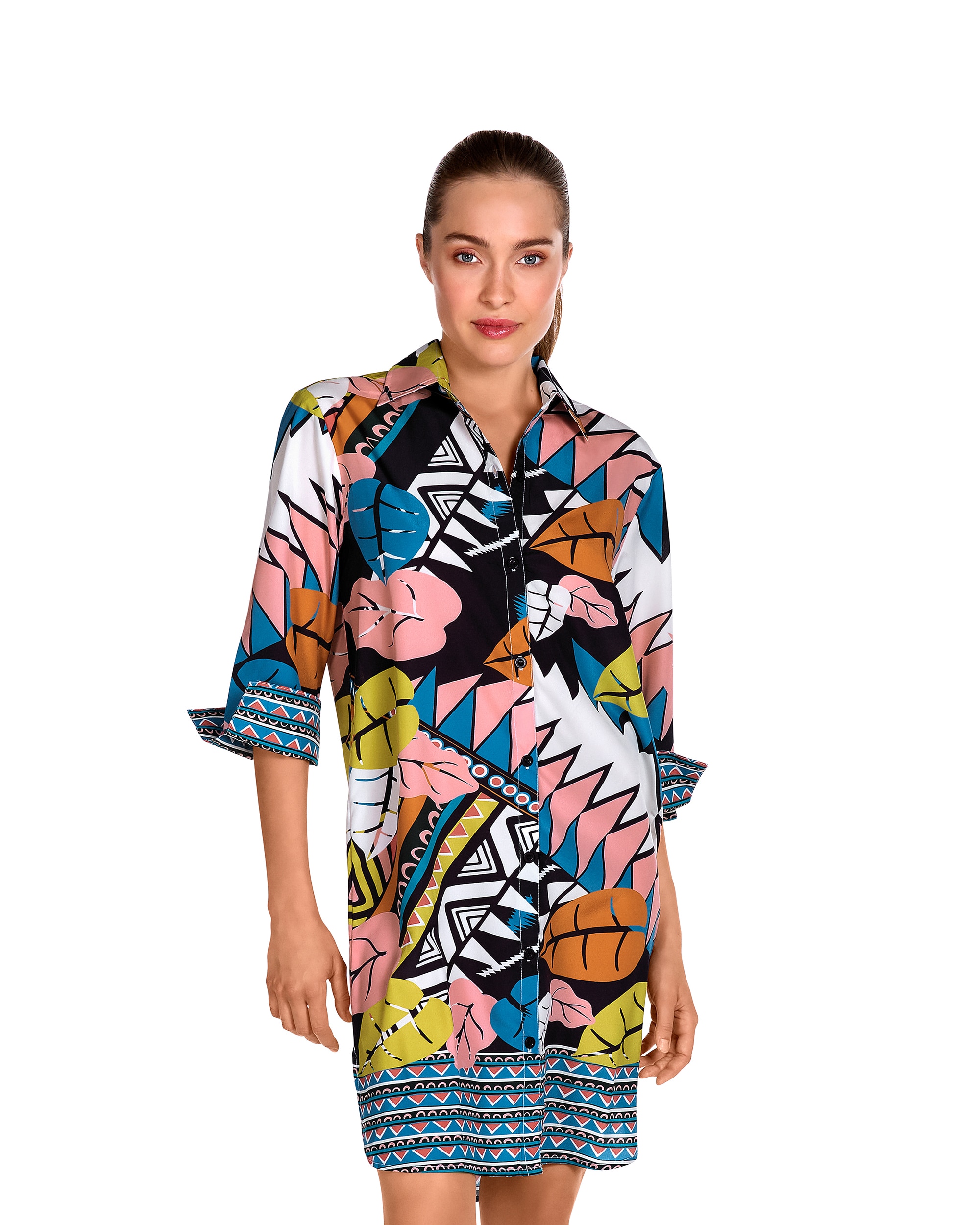 Imagem 0 de Vestido de Praia da Coleção Passarela Completamente Abotoado e Estampado Geométrico de Cores Vibrantes