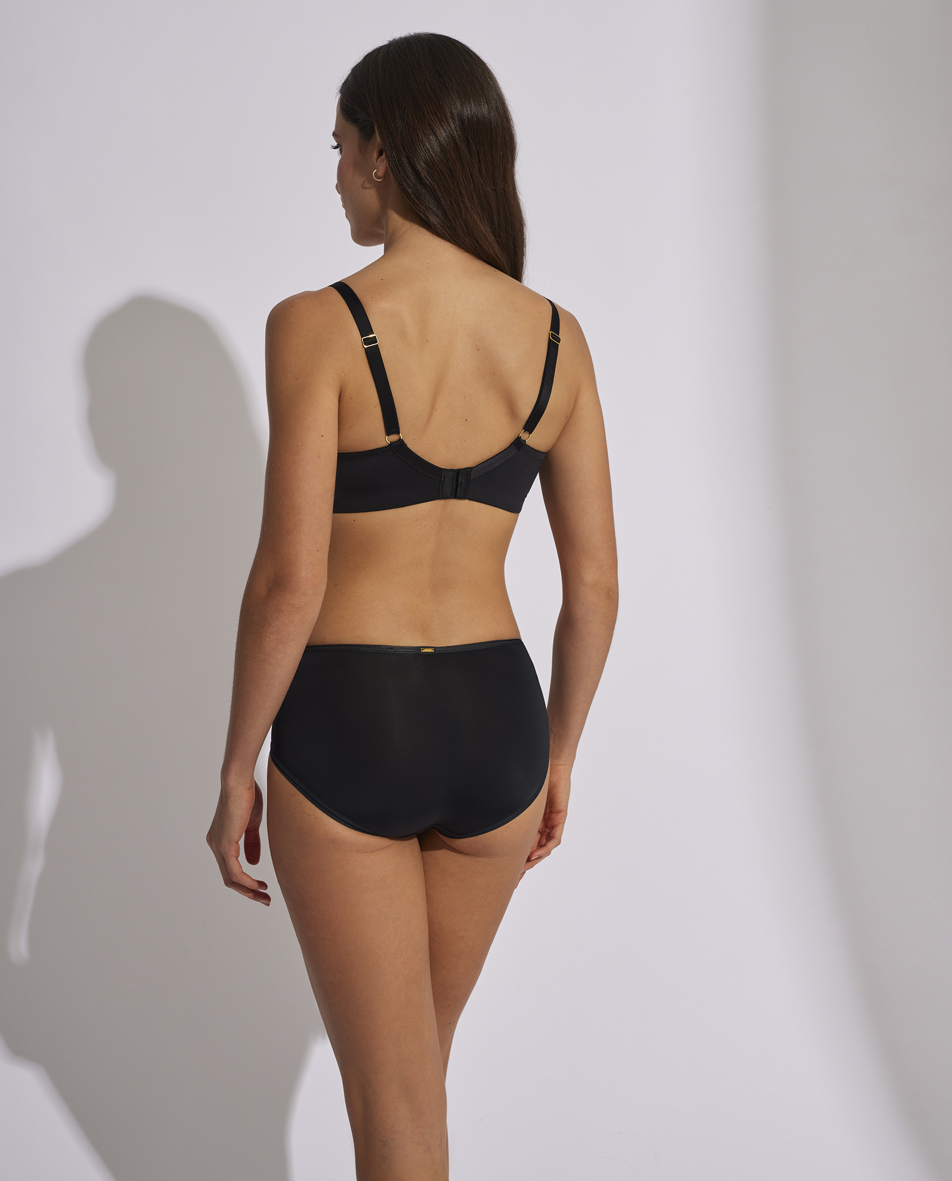 Cueca Alta Básica Preto-4