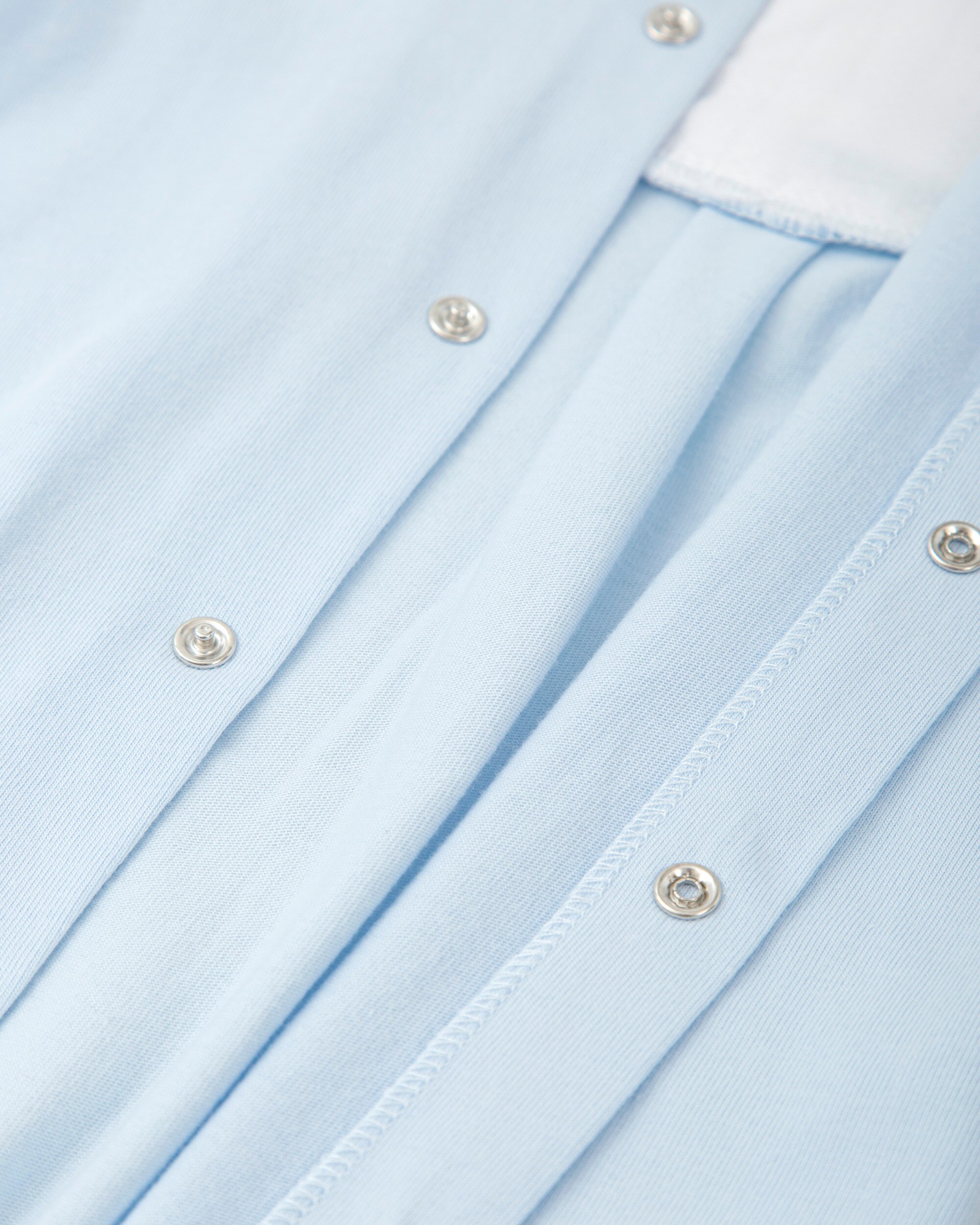 Babygrow Comprido Azul Céu com Detalhe Piqué em Branco Azul-claro-3