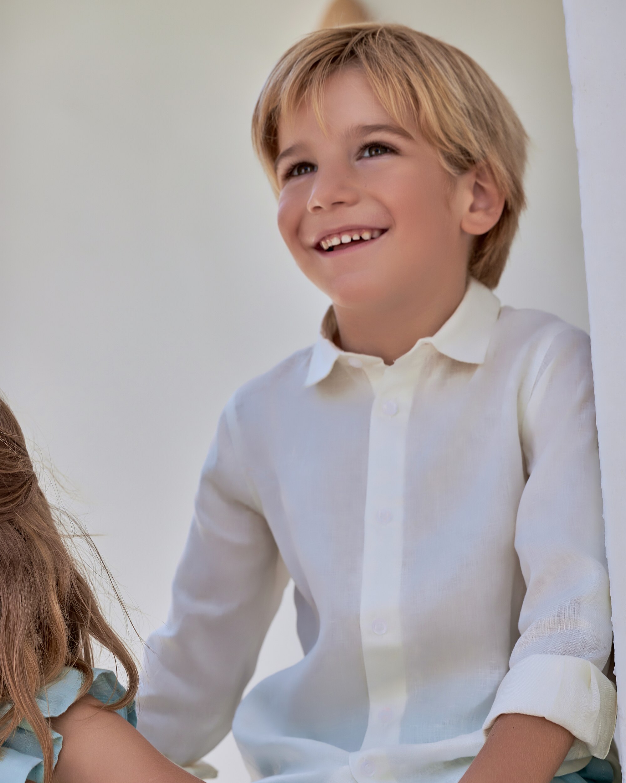 Camisa Infantil em Linho de Manga Comprida Branco-3