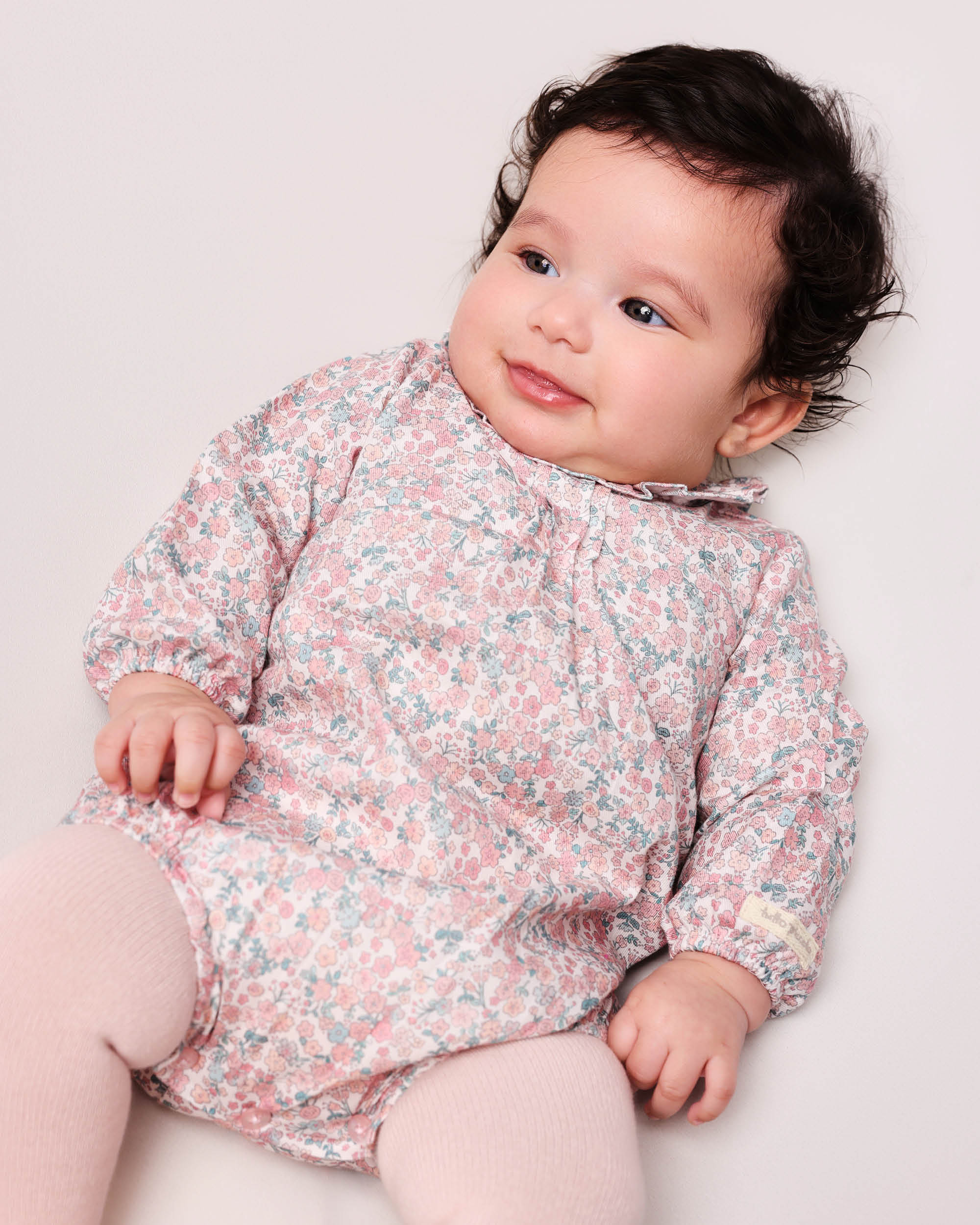 Conjunto para Bebé de Macacão Curto Flores com Collants Tutto Piccolo Rosa-3