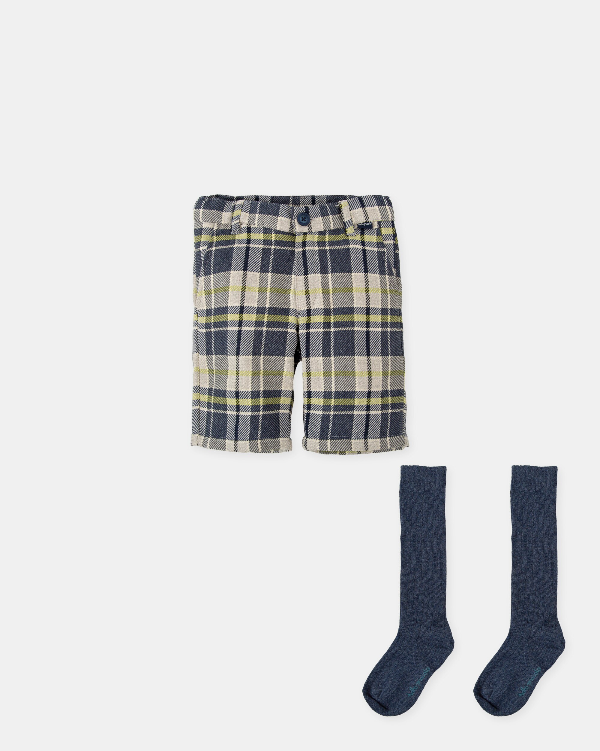 Conjunto Infantil de Bermuda aos Quadrados em Marinho com Meias Tutto Piccolo Azul-marinho-1
