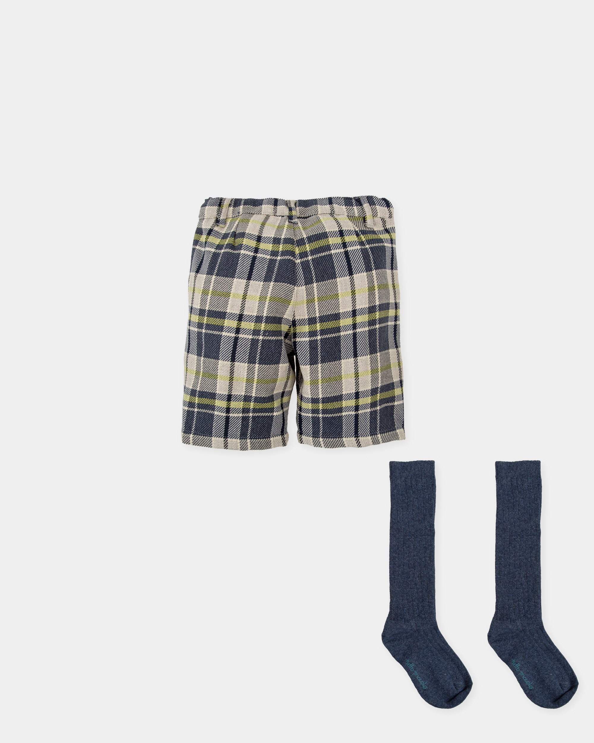 Conjunto Infantil de Bermuda aos Quadrados em Marinho com Meias Tutto Piccolo Azul-marinho-2