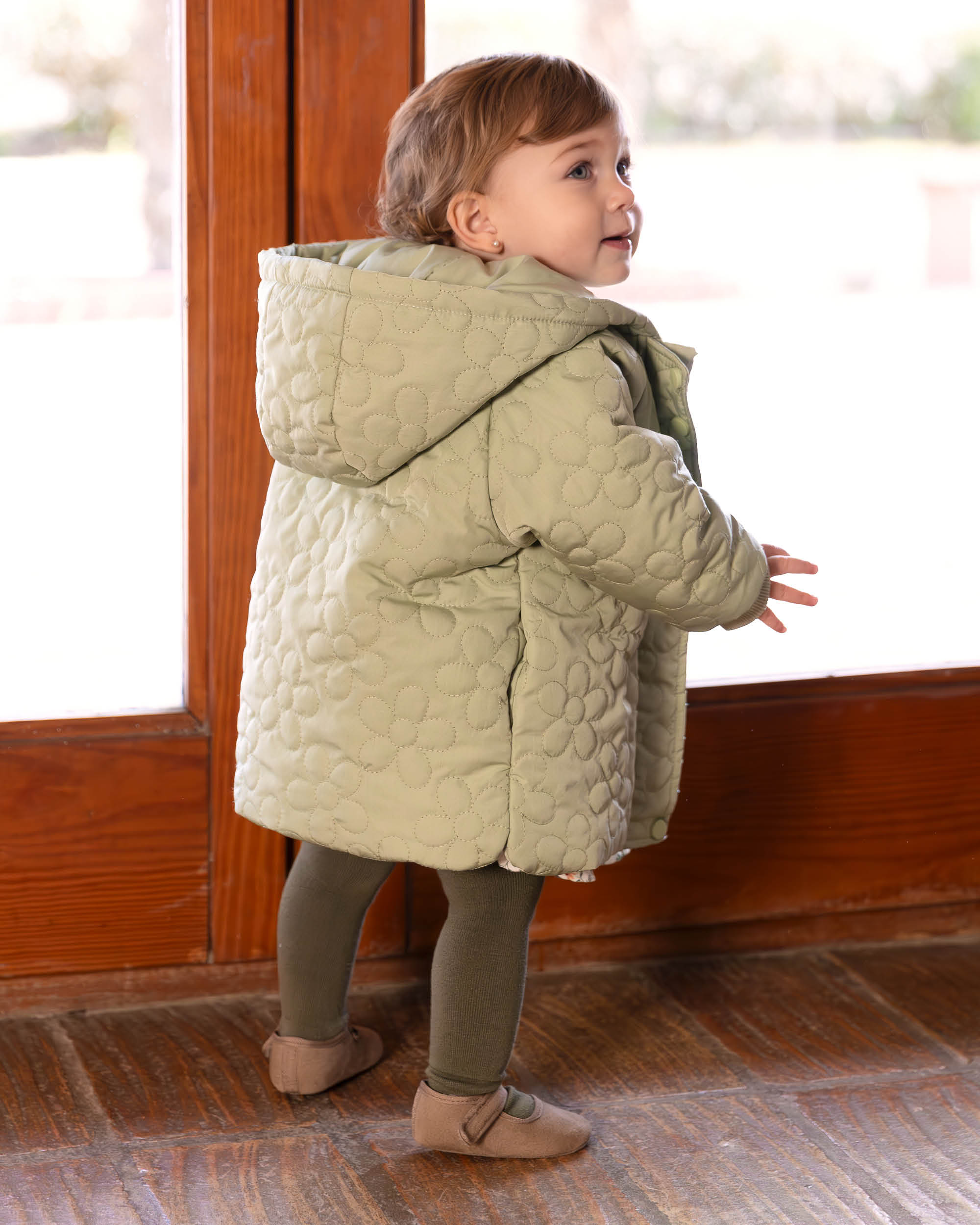 Blusão Acolchoado para Bebé com Capuz em Verde Tutto Piccolo Verde-3