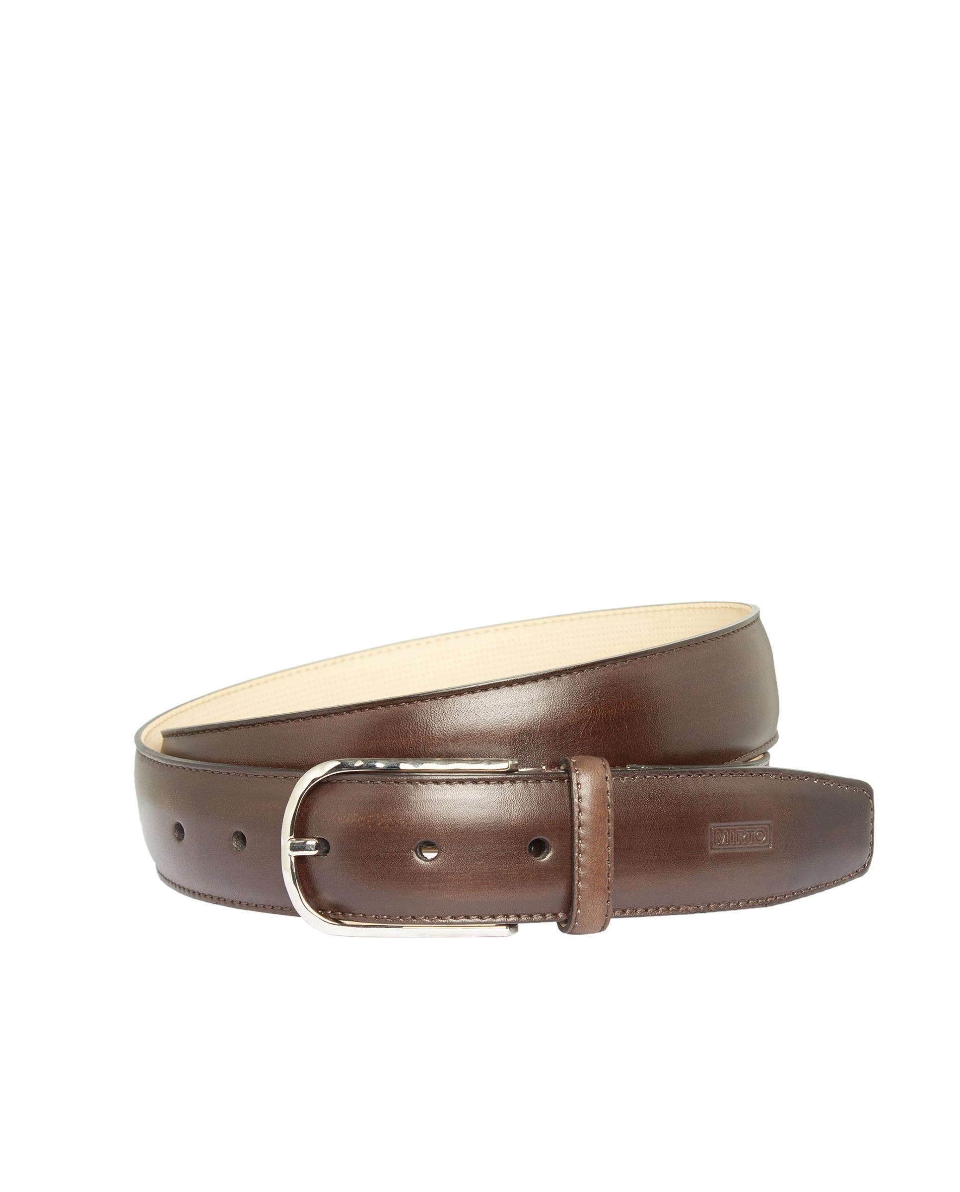 Imagem 0 de Cinto em pele castanho. Fabricado em Espanha.