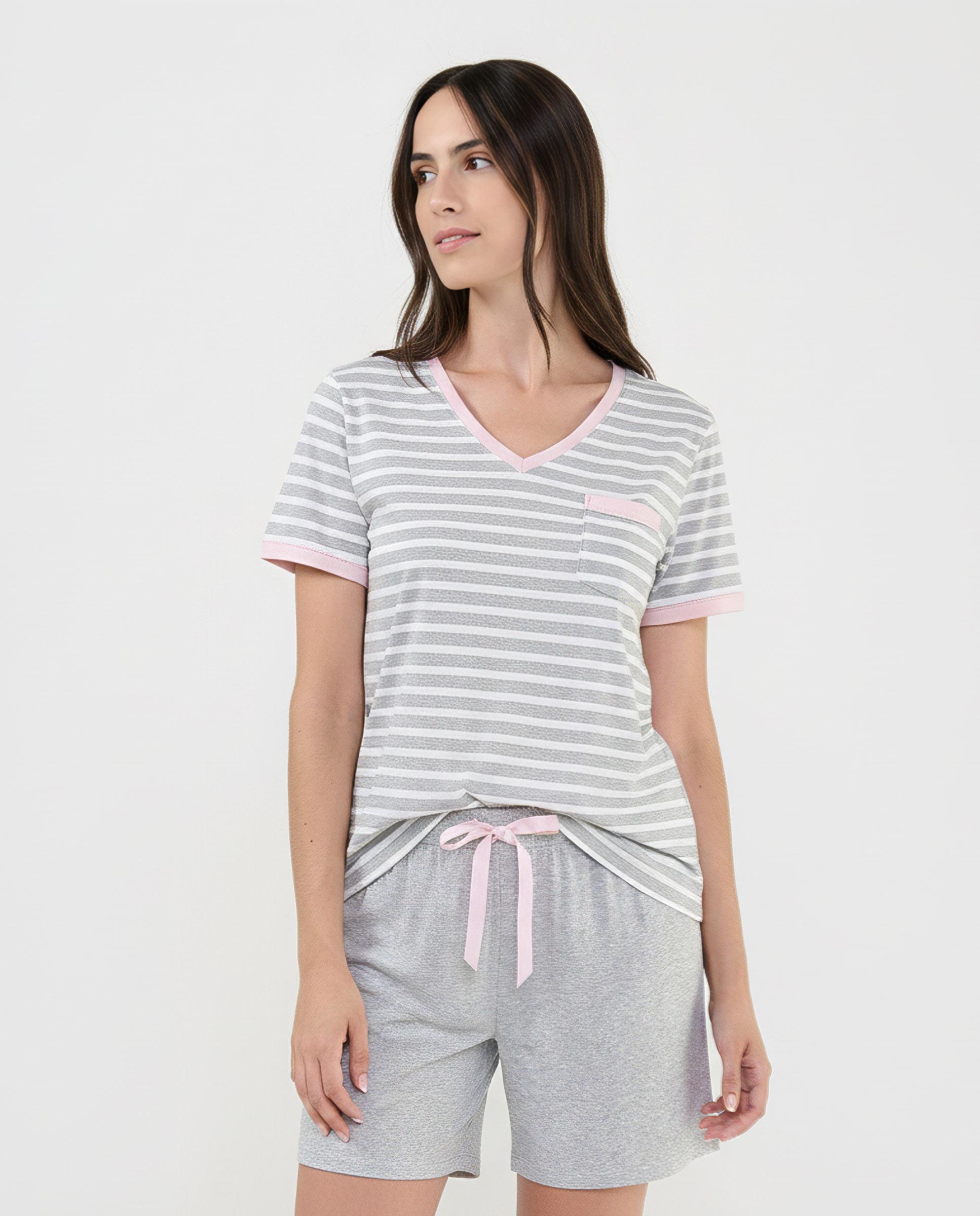 Imagem 0 de Pijama Completo Curto com Estampado