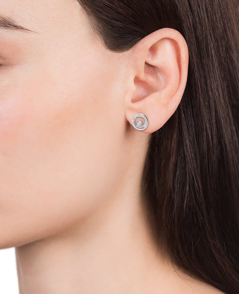 Brincos Clássica de Prata com Forma de Círculo com Zirconitas Prateado-2