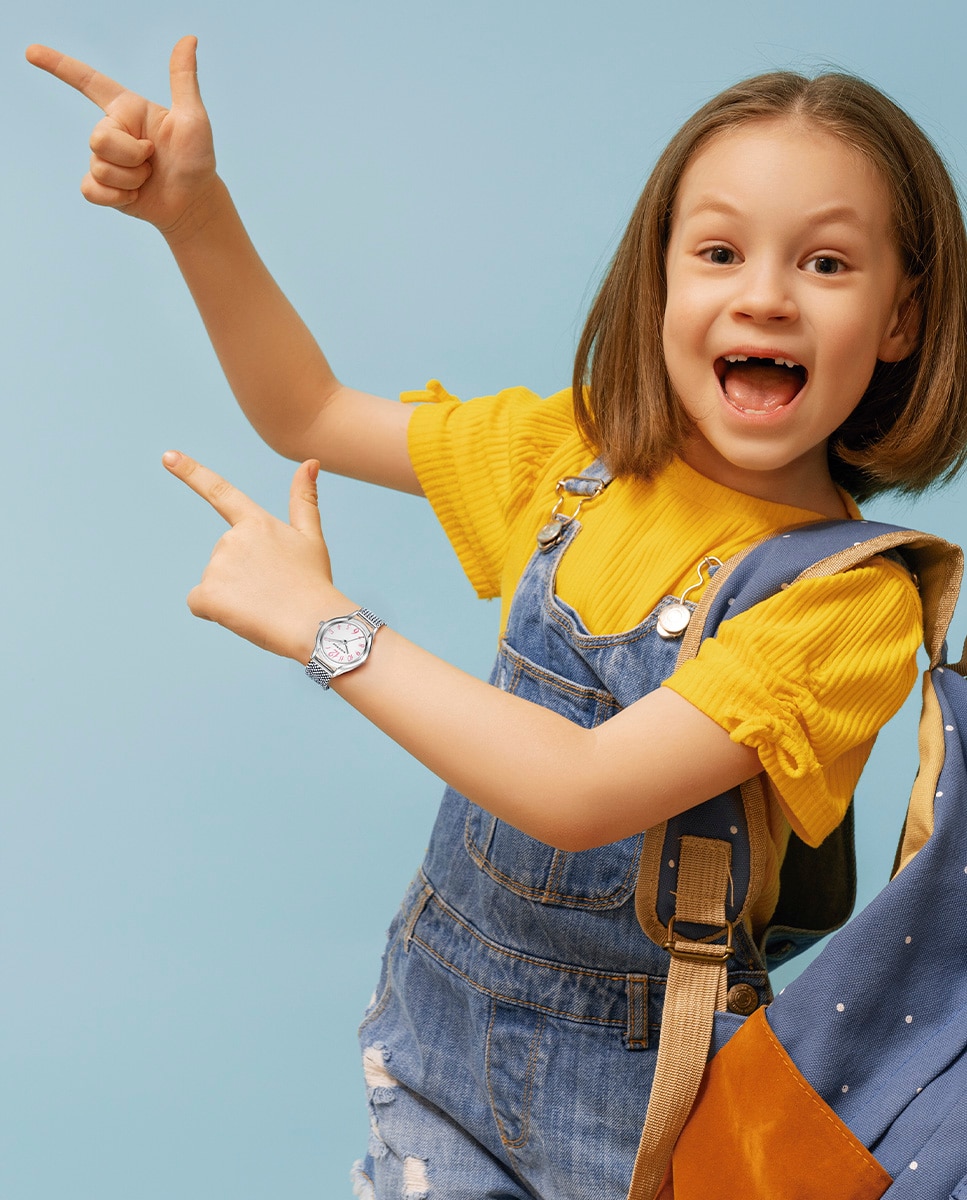 Relógio Infantil Sweet com Malha Milanesa de Aço e Números em Rosa Ouro-3