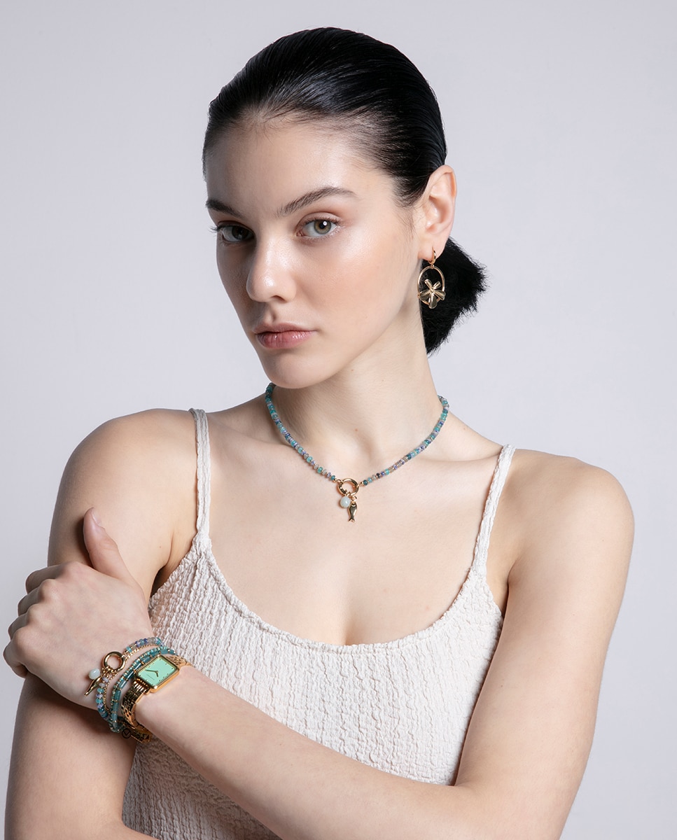 Brincos Chic de Aço Ip Dourado com Argola e Flor Dourado-3