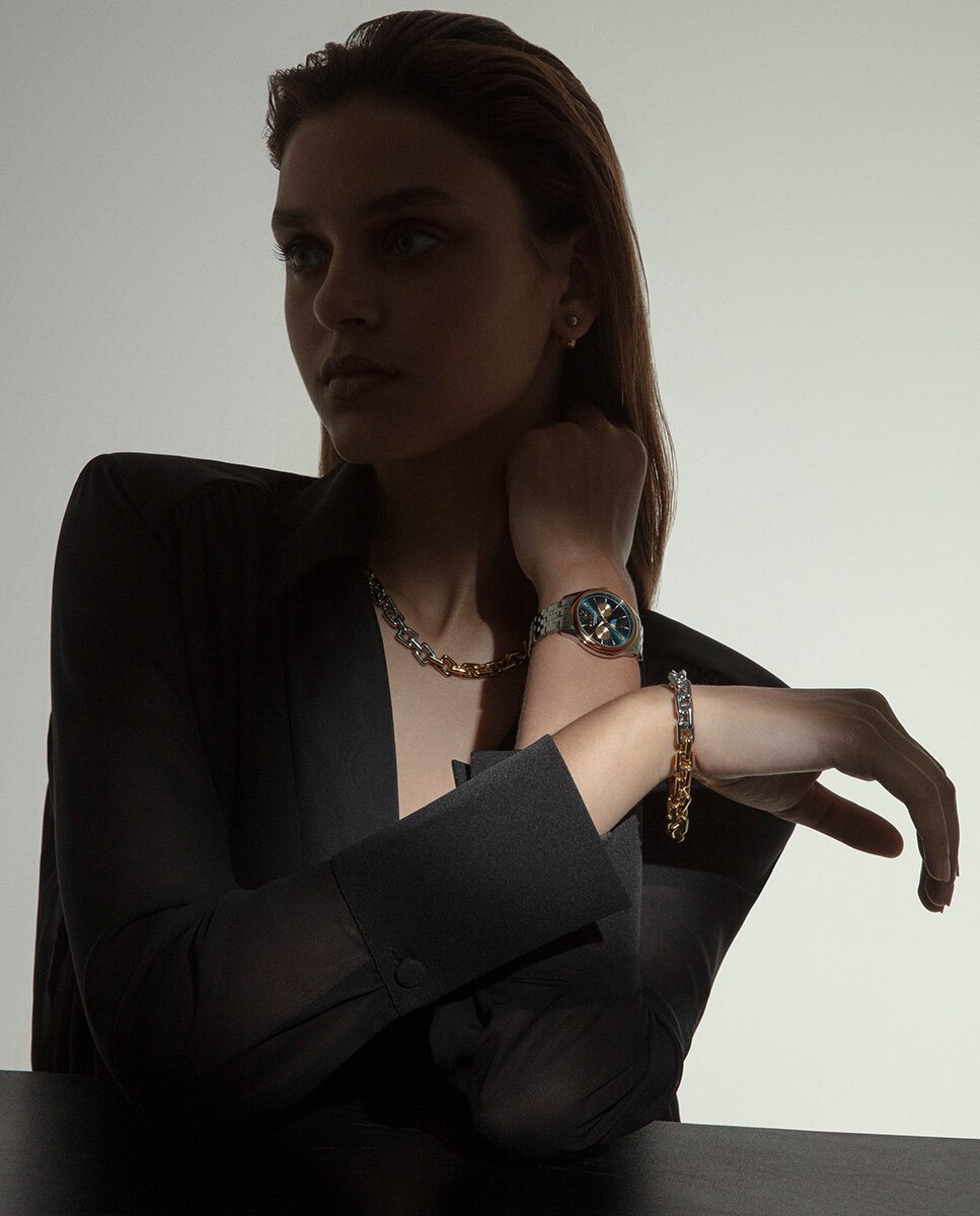 Relógio Analógico Chic Caixa Bicolor de Aço Ip Rosa com Bracelete de Aço Prata-3