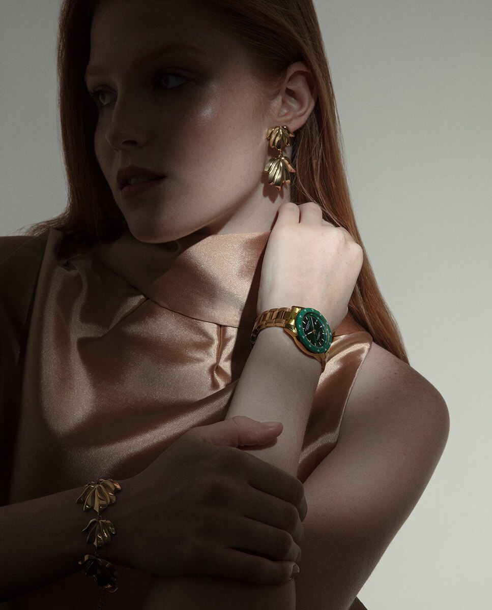 Relógio Analógico Magnum com Caixa de Aço e Bisel Cerâmico Verde com Bracelete Bicolor Verde-3