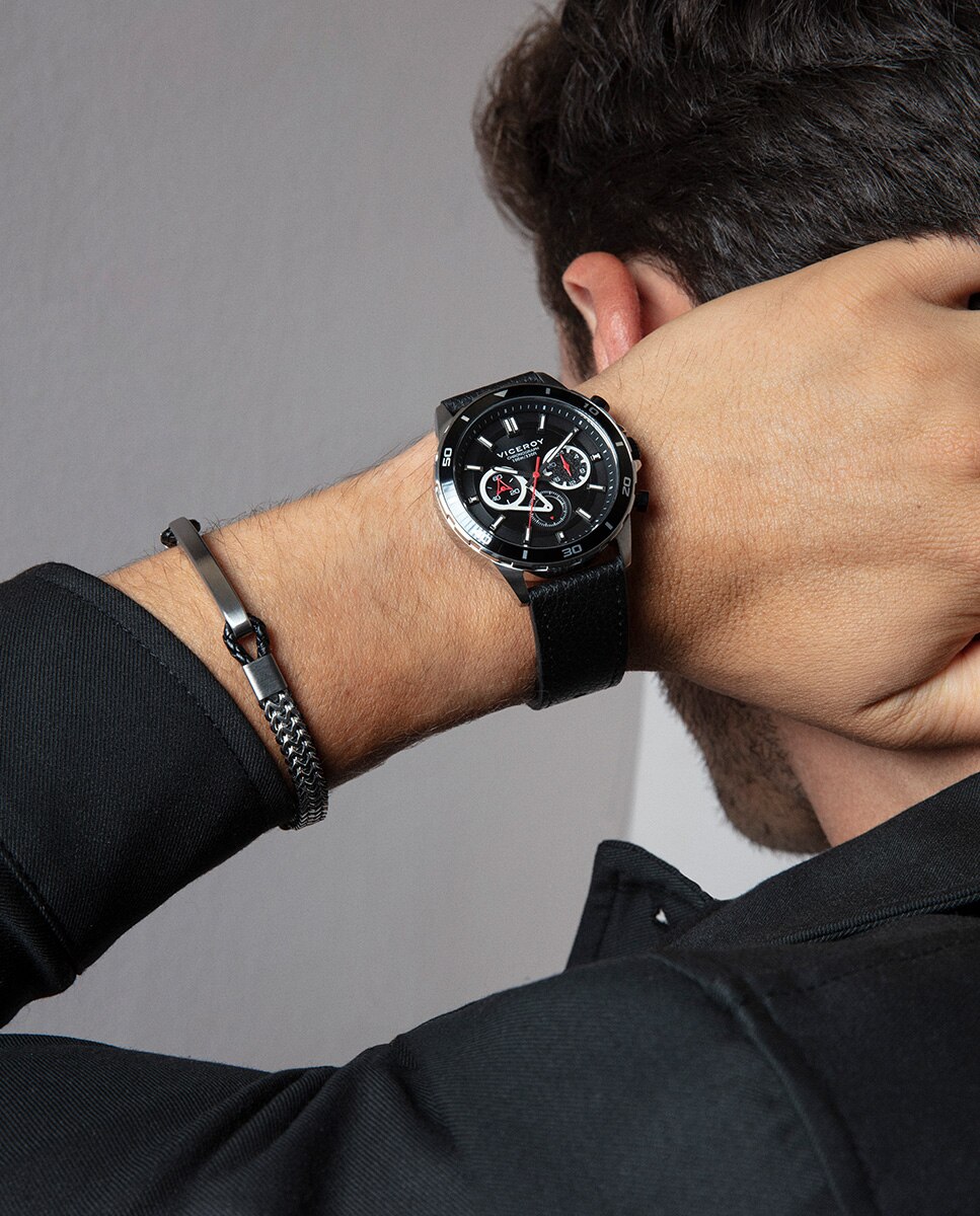Relógio Analógico Magnum com Caixa de Aço e Bracelete de Pele em Preto Prata / Vermelho-4
