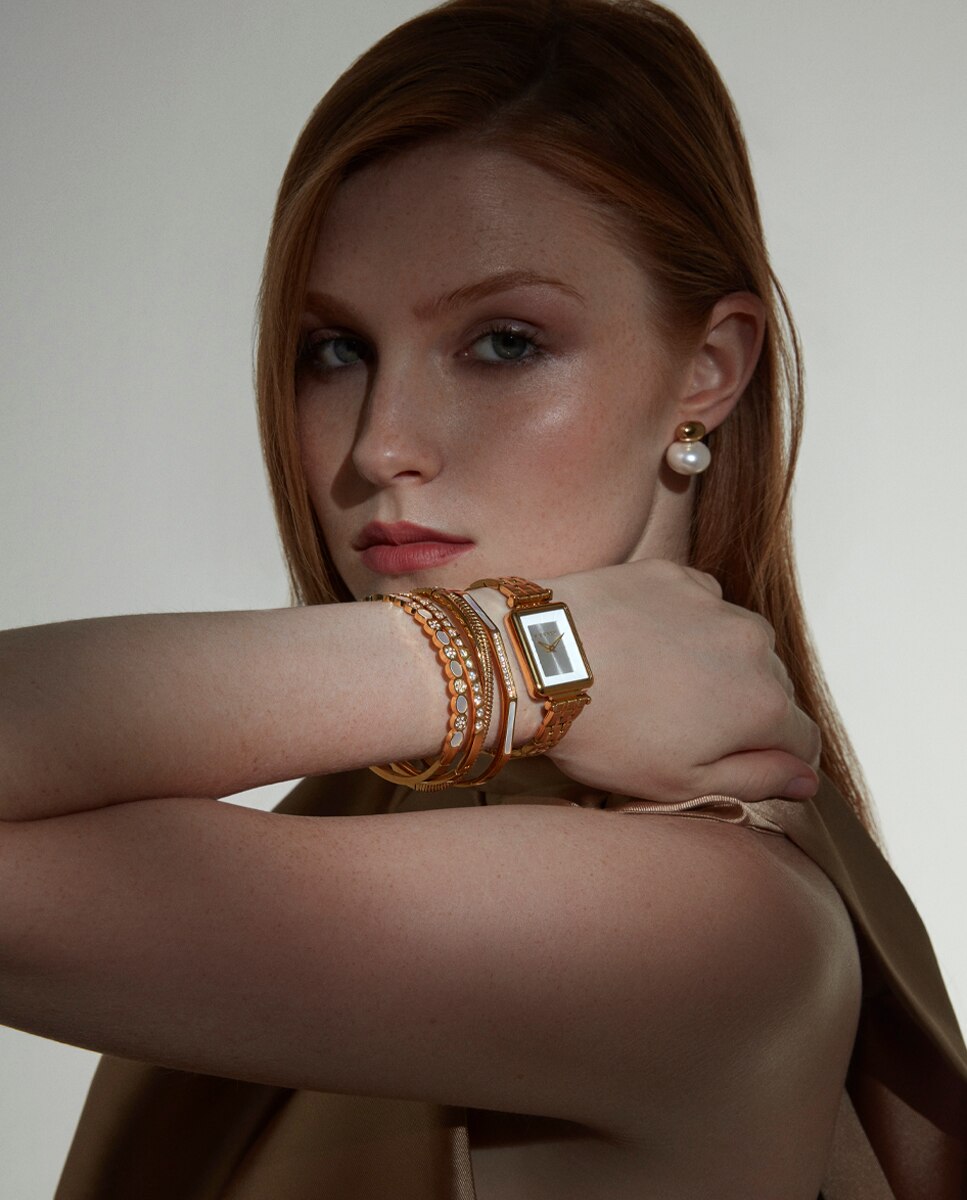 Pulseira Chic de Aço Ip Dourada Rígida Dourado-5