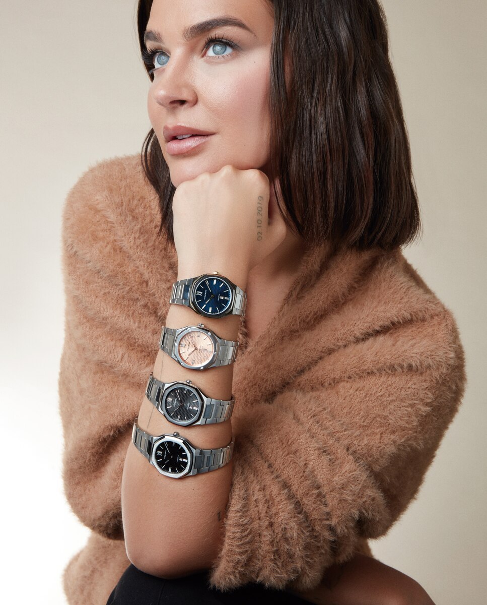 Relógio Analógico Coleção Laura Escanes com Caixa de Aço com Bisel Duplo e Bracelete de Aço Prata-6