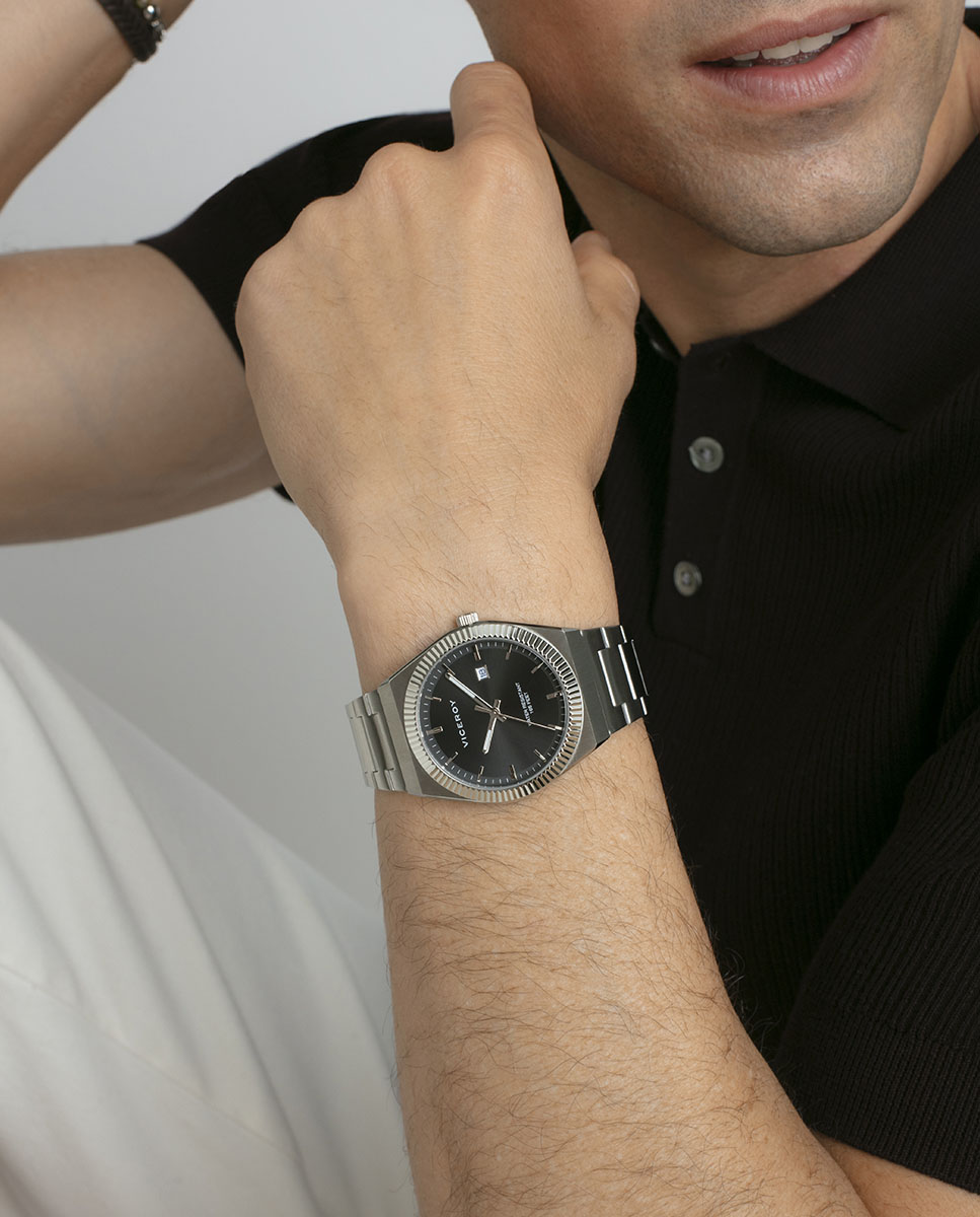 Relógio Analógico Dress com Caixa e Bracelete de Aço Preto-3