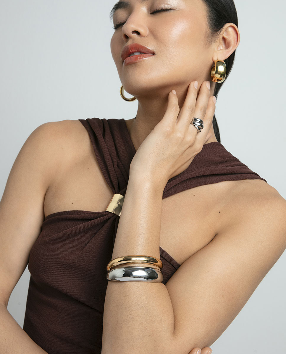 Pulseira de Aço e Ip Dourado Rígida Volume Ouro / Prata-2