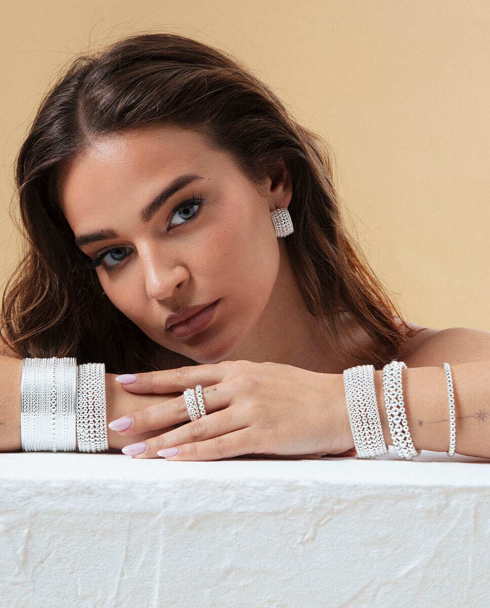 Pulseira de Aço com Banho de Prata 999 Coleção Laura Escanes Prateado-3