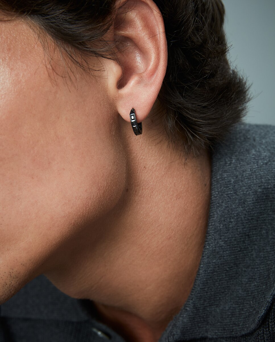 Brincos Heat de Aço Ip Preto Argola com Zirconitas Pretas Preto-2