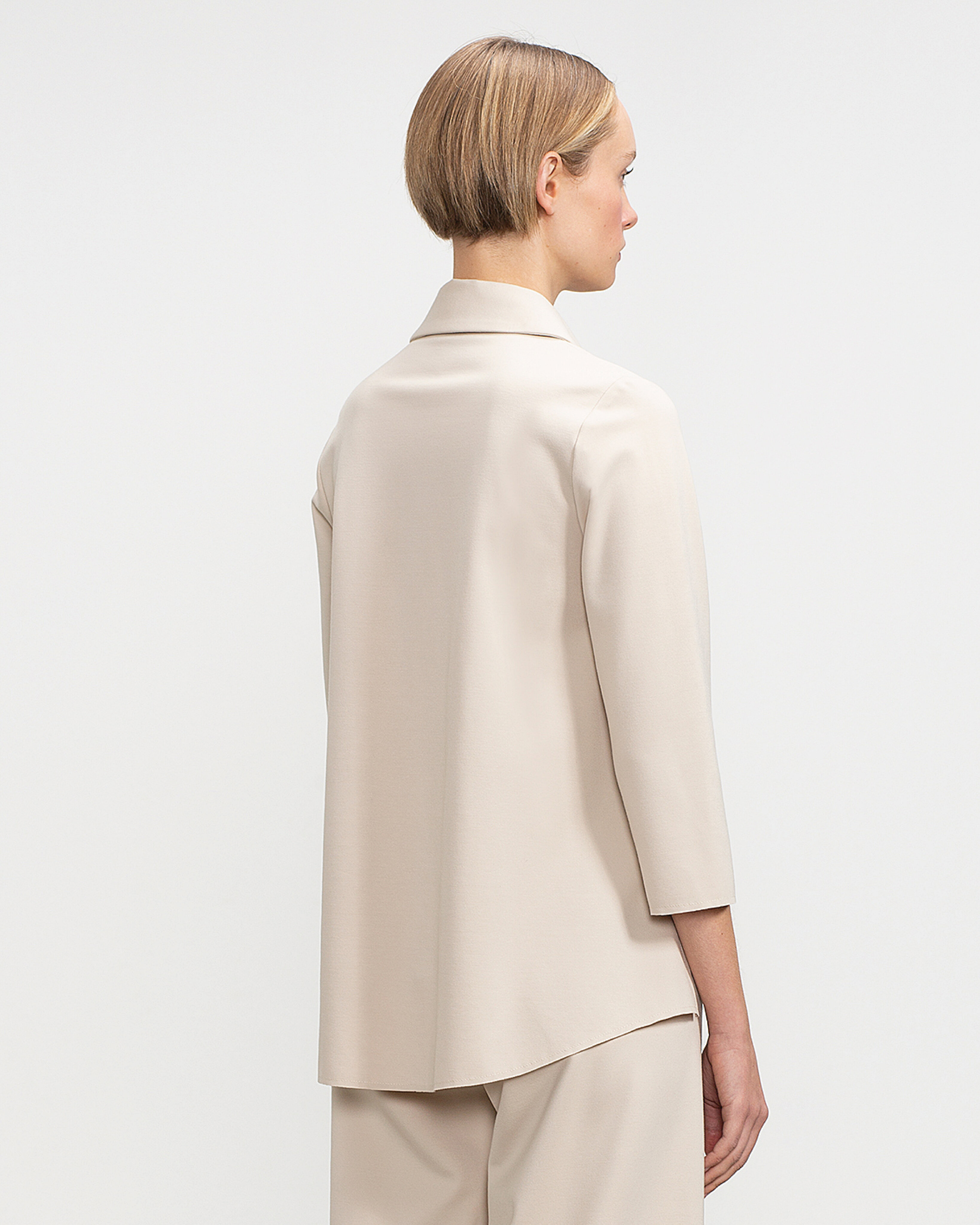 Camisa com Abotoadura e Gola Tipo Camisa Cru-2