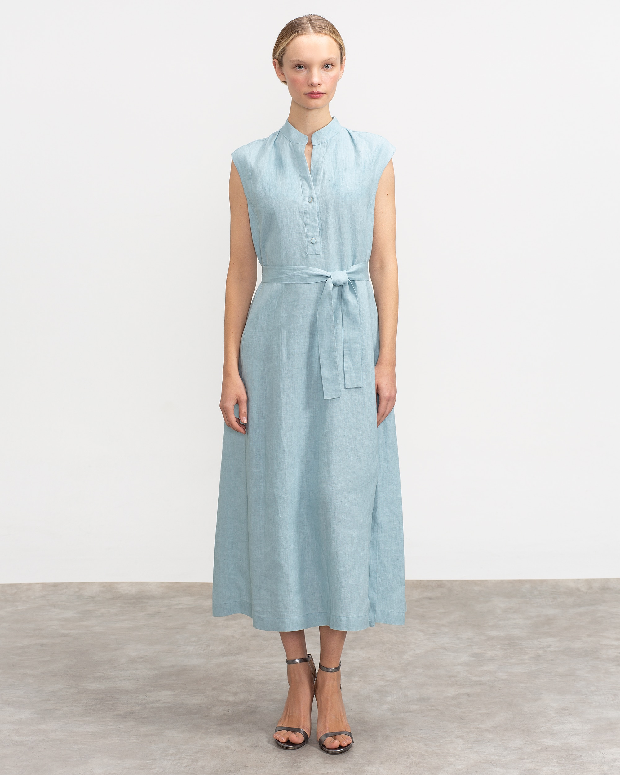 Vestido Comprido sem Mangas Azul-claro-2