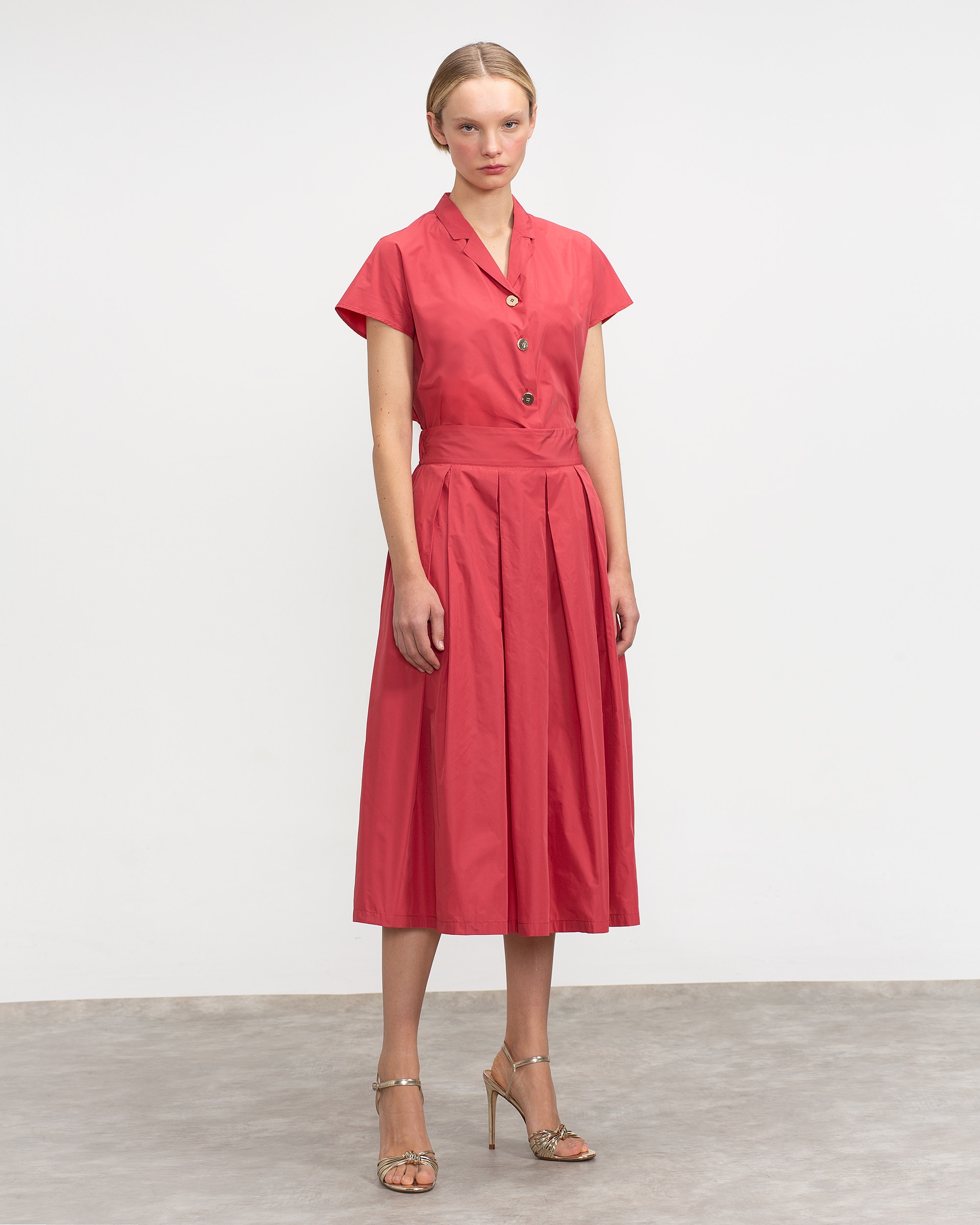 Imagem 0 de Saia Midi com Elástico na Cintura e Pregas