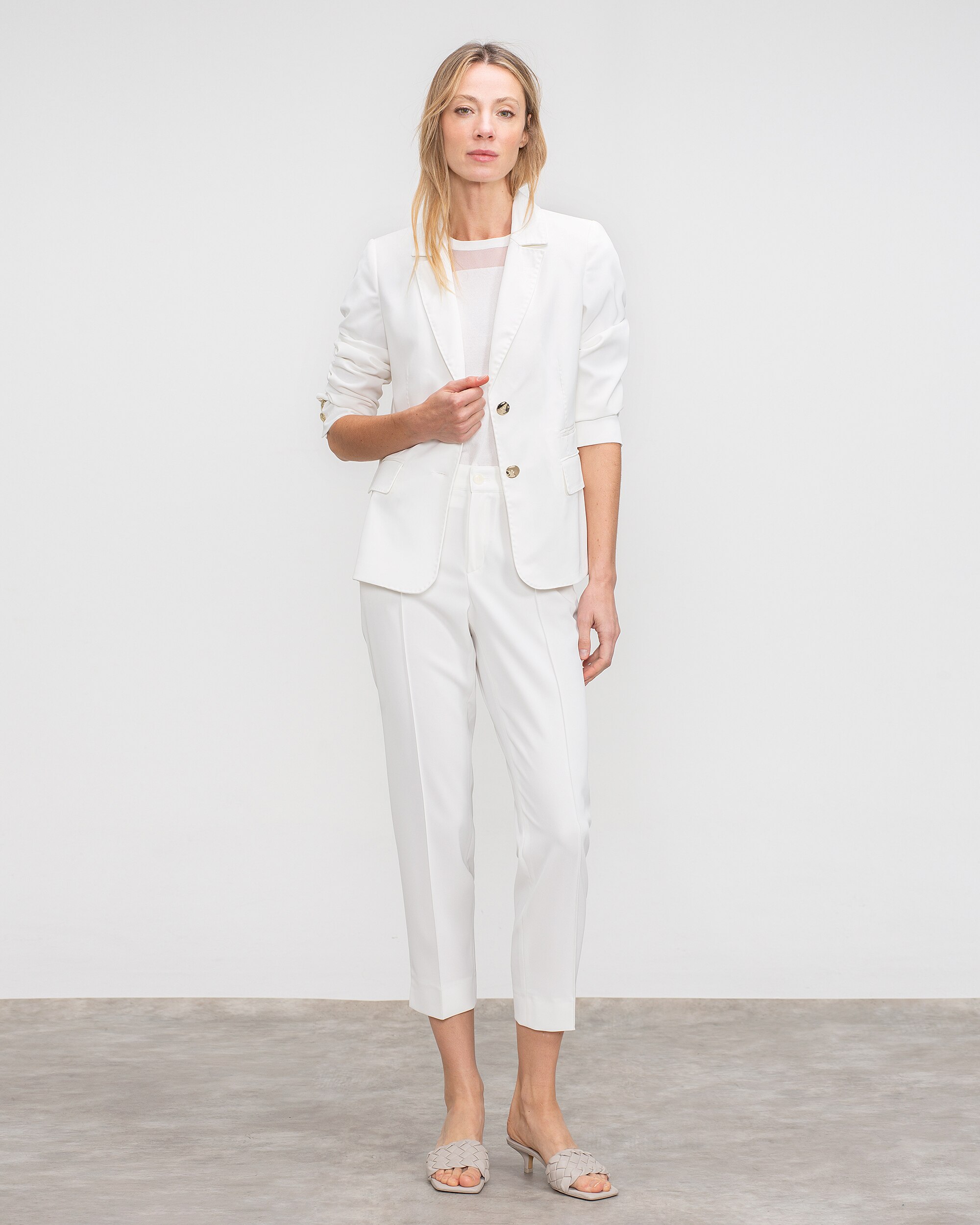 Blazer Ajustado com Gola Lapela Branco-3