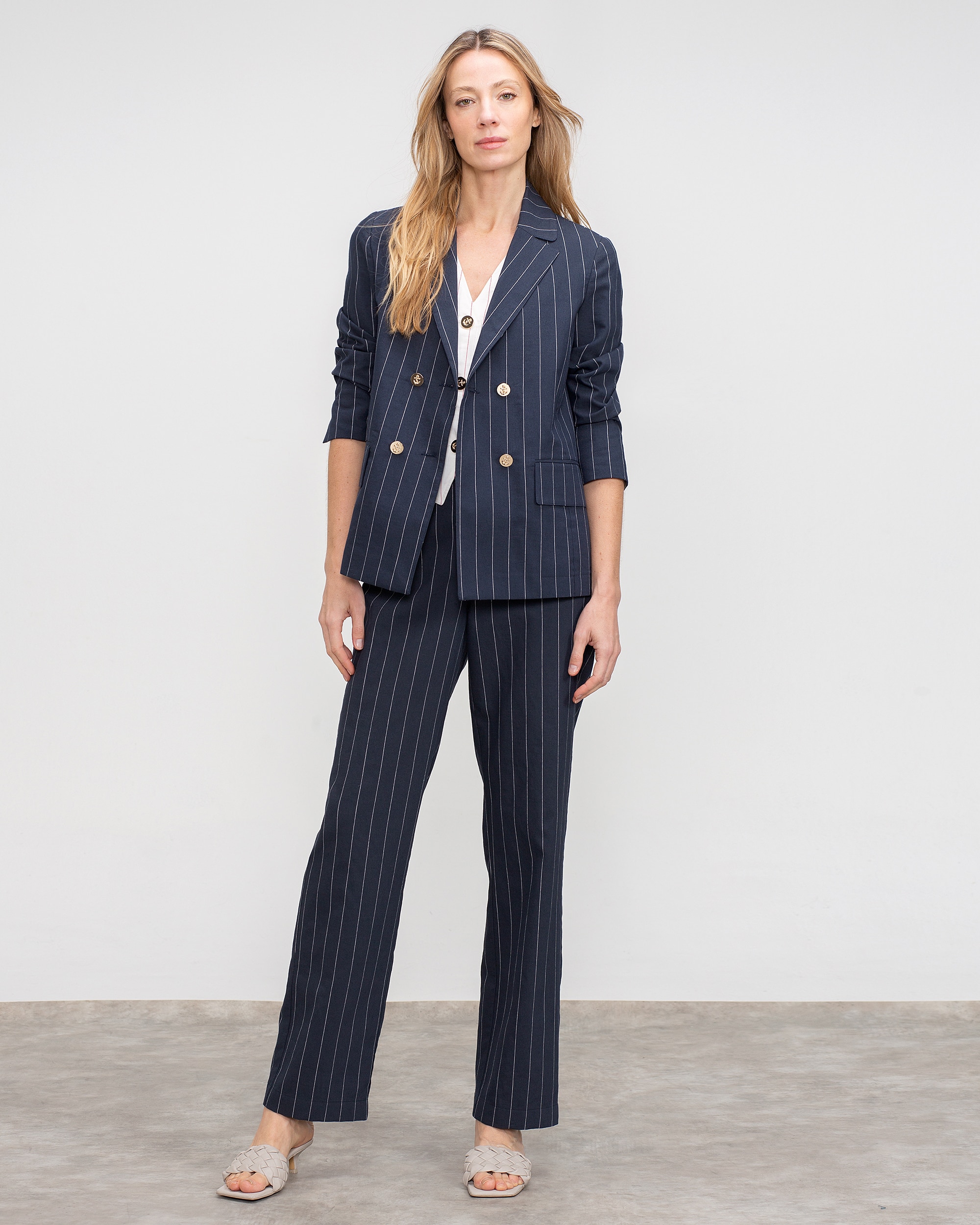 Blazer com Bolsos e Quatro Botões Azul-escuro-3