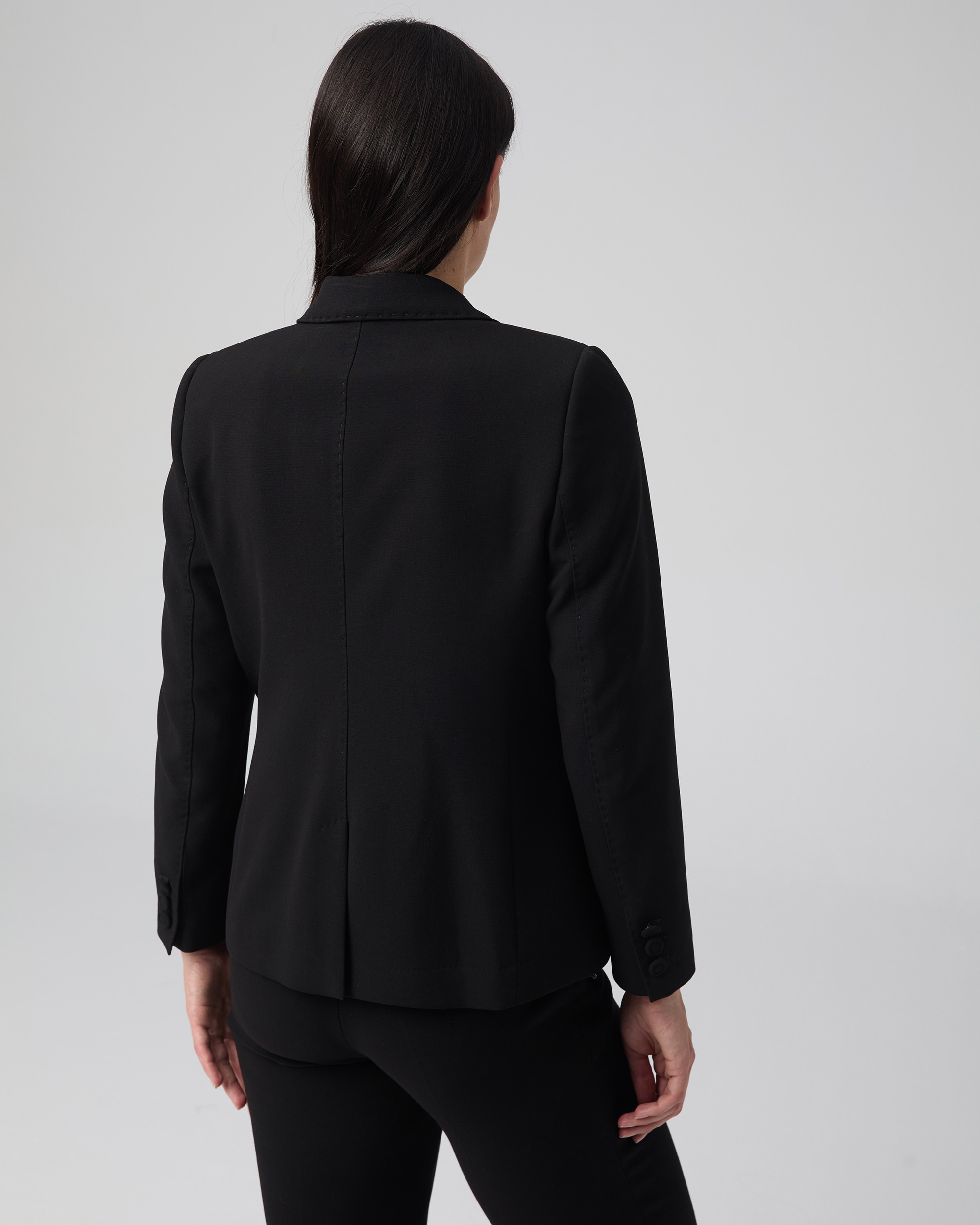 Blazer Ajustado com Gola Lapela Preto-3