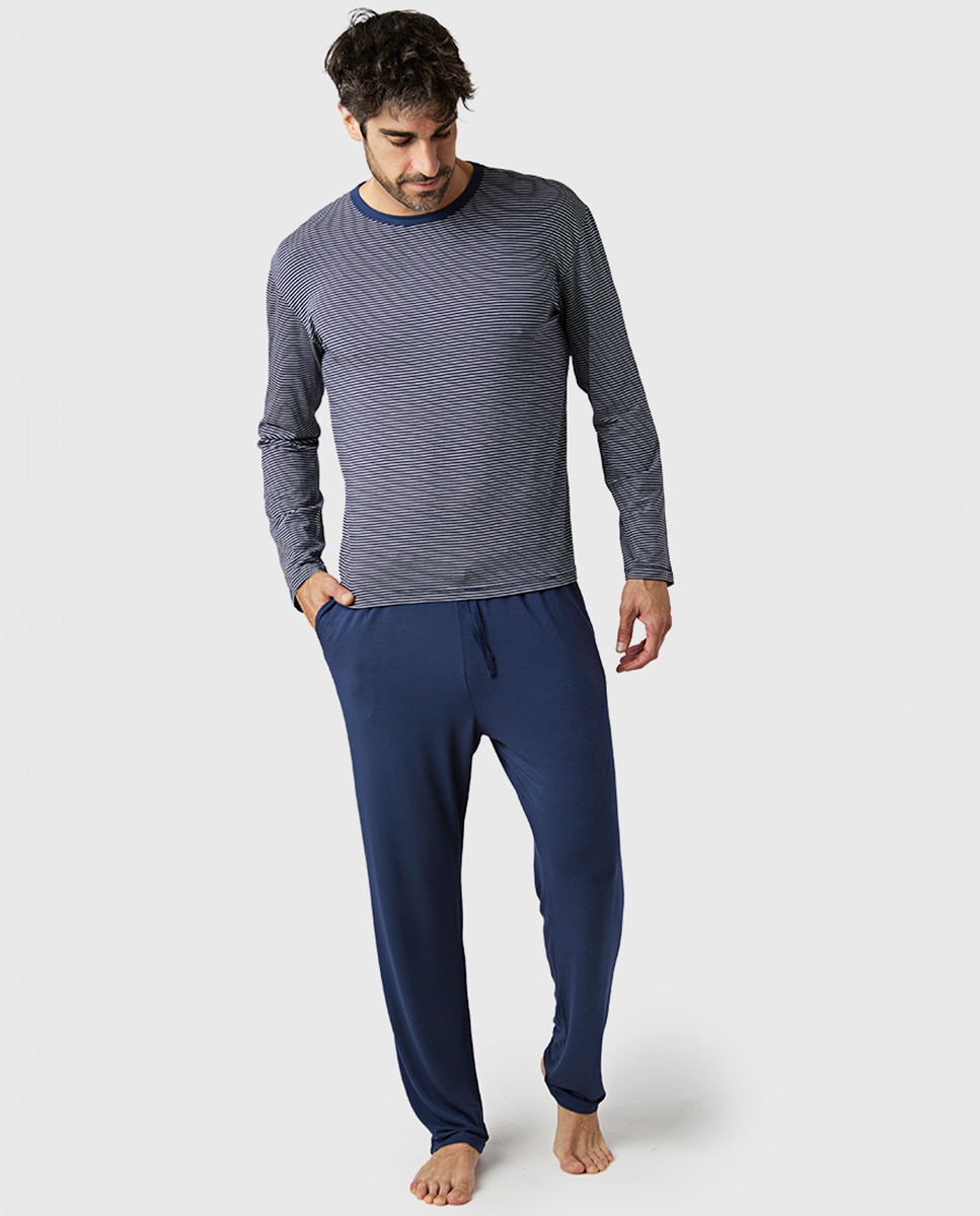 Imagem 0 de Pijama Comprido de Modal em Azul-marinho