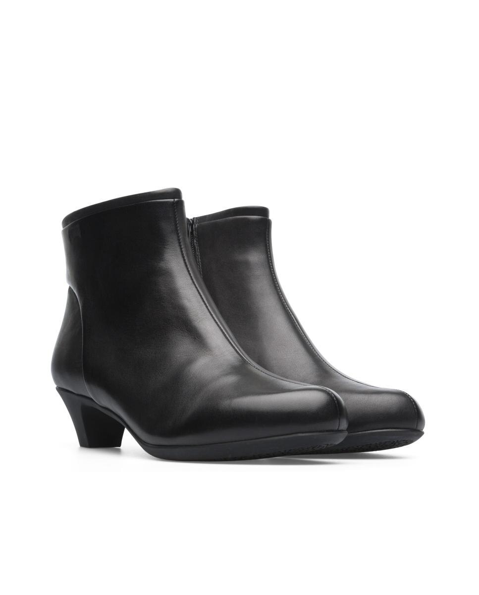Botins de Pele em Preto Preto-2