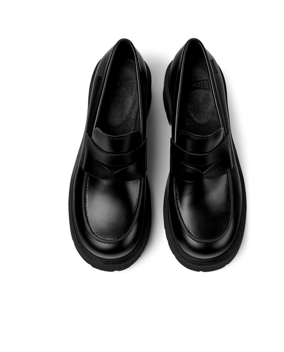 Mocassins com Salto Milah de Pele Lisos com Salto Preto-3