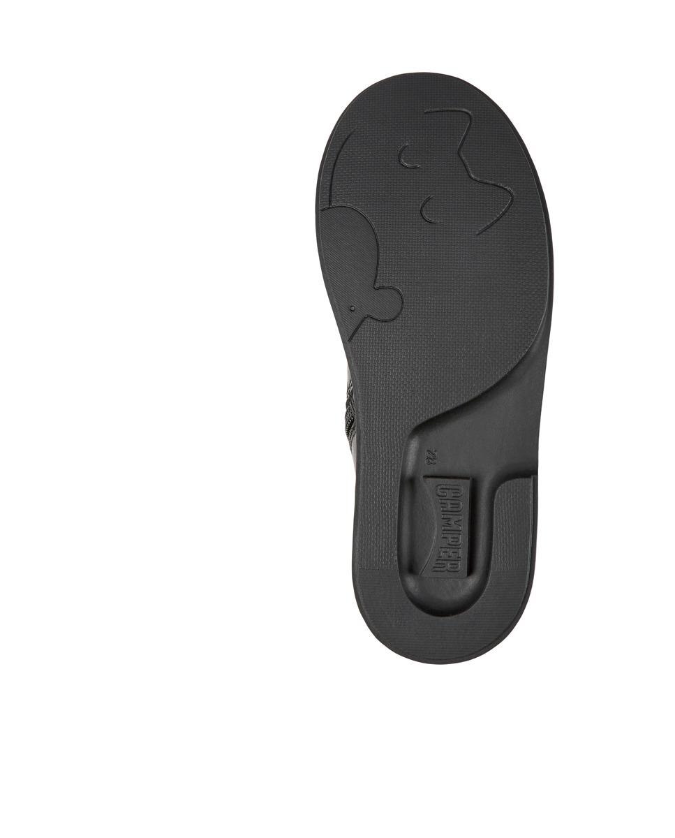 Botins Infantil em Pele com Estampado de Corações - Preto Camper Preto-5