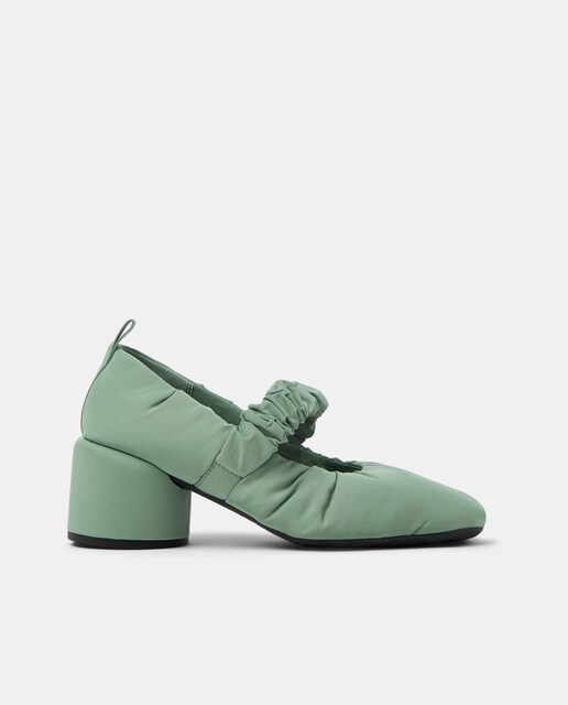Imagem 0 de Sapatos de Salão Niki com Tacão
