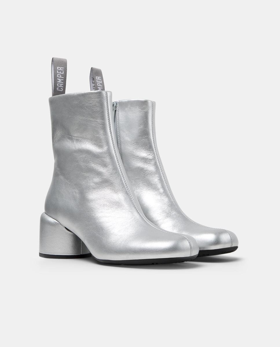 Botins Niki Lisos de Pele Prata-5