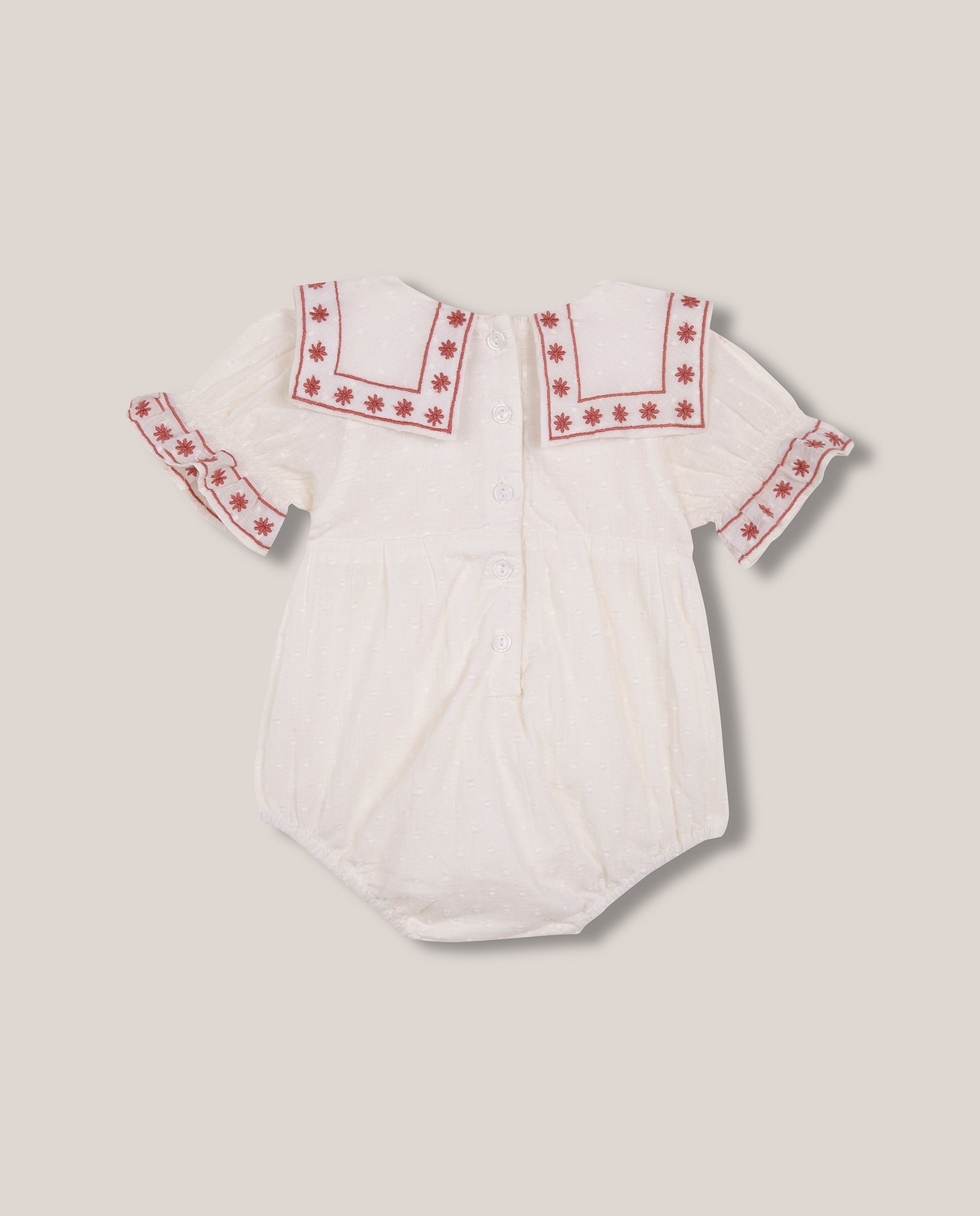 Macacão Curto para Bebé com Bordados em Contraste Gocco Branco-marfim-2