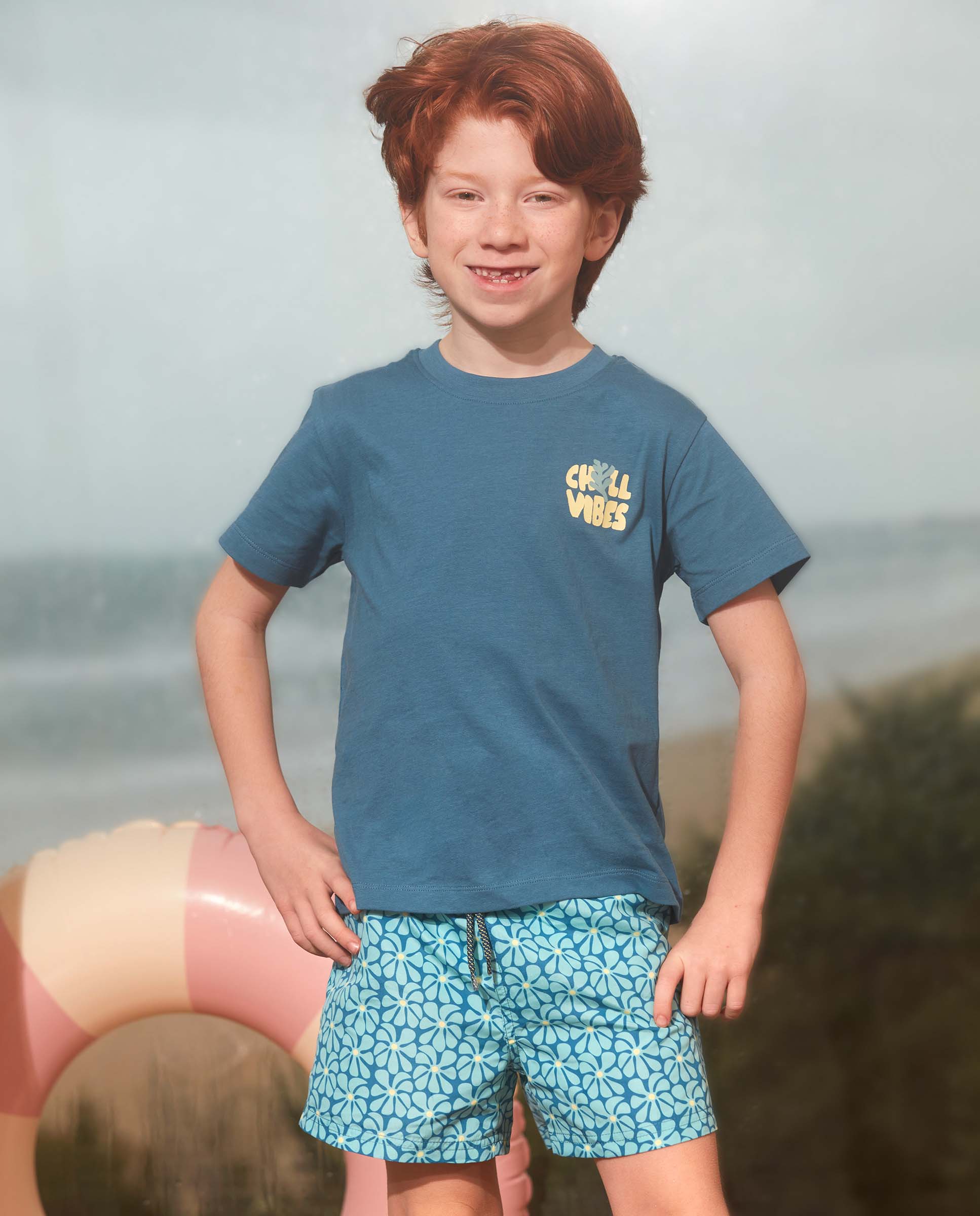 Fato de Banho Infantil com Estampado Retro Azul-5