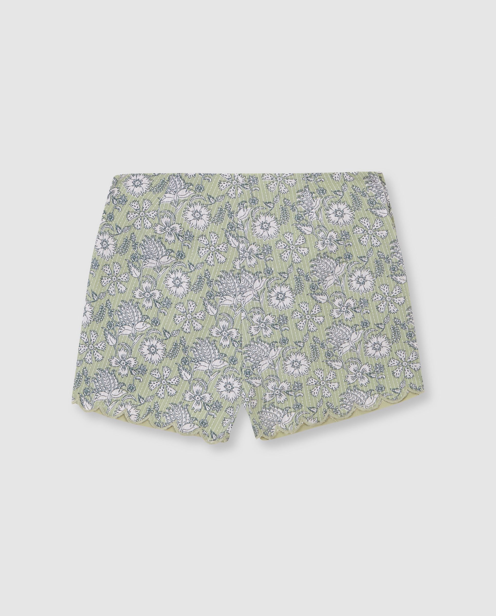 Shorts Infantil com Rebordos Ondulados Verde-claro-4