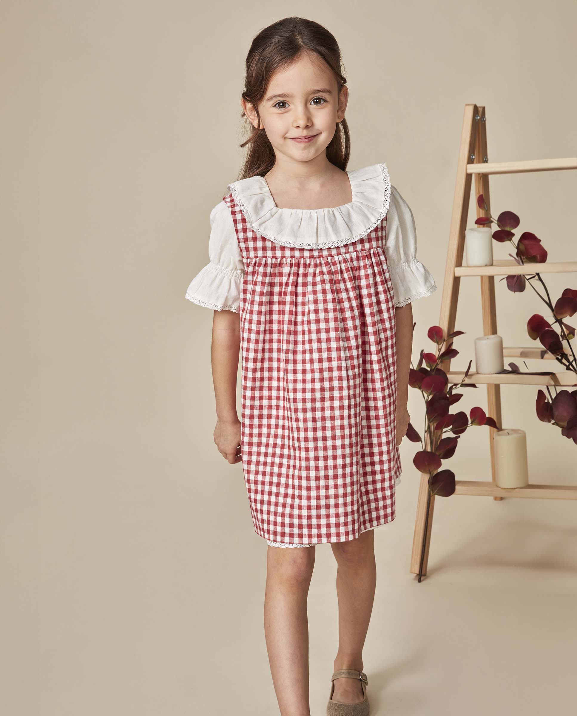Vestido em Linho Infantil com Avental Gocco Branco-marfim-2