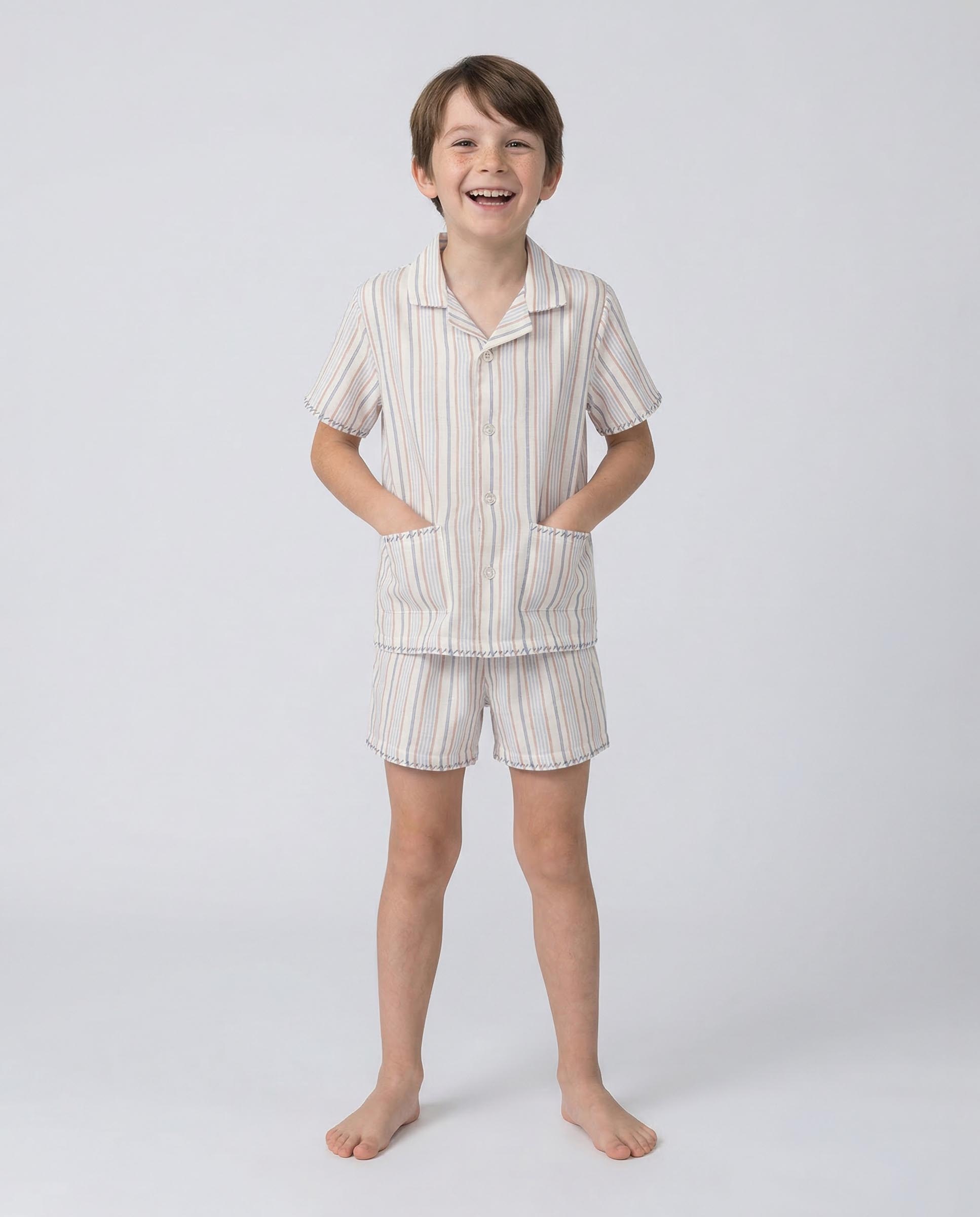 Pijama Infantil Às Riscas Gocco Branco-5